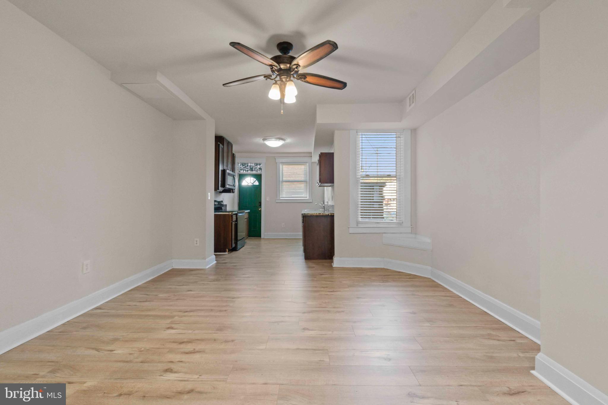 MADISON EASTEND - Residential Lease