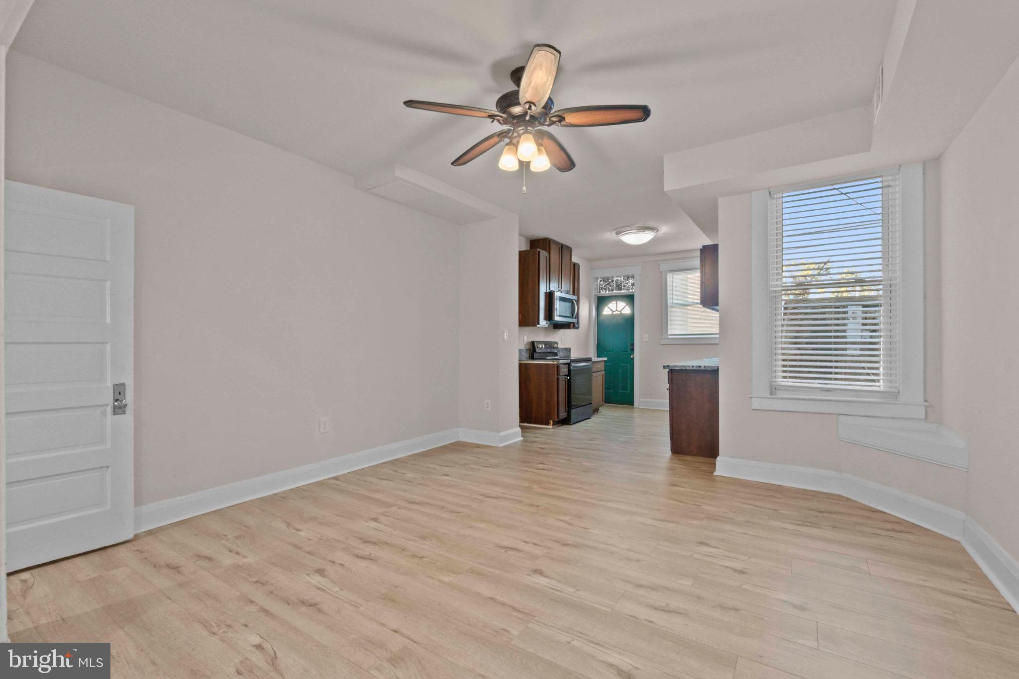 MADISON EASTEND - Residential Lease