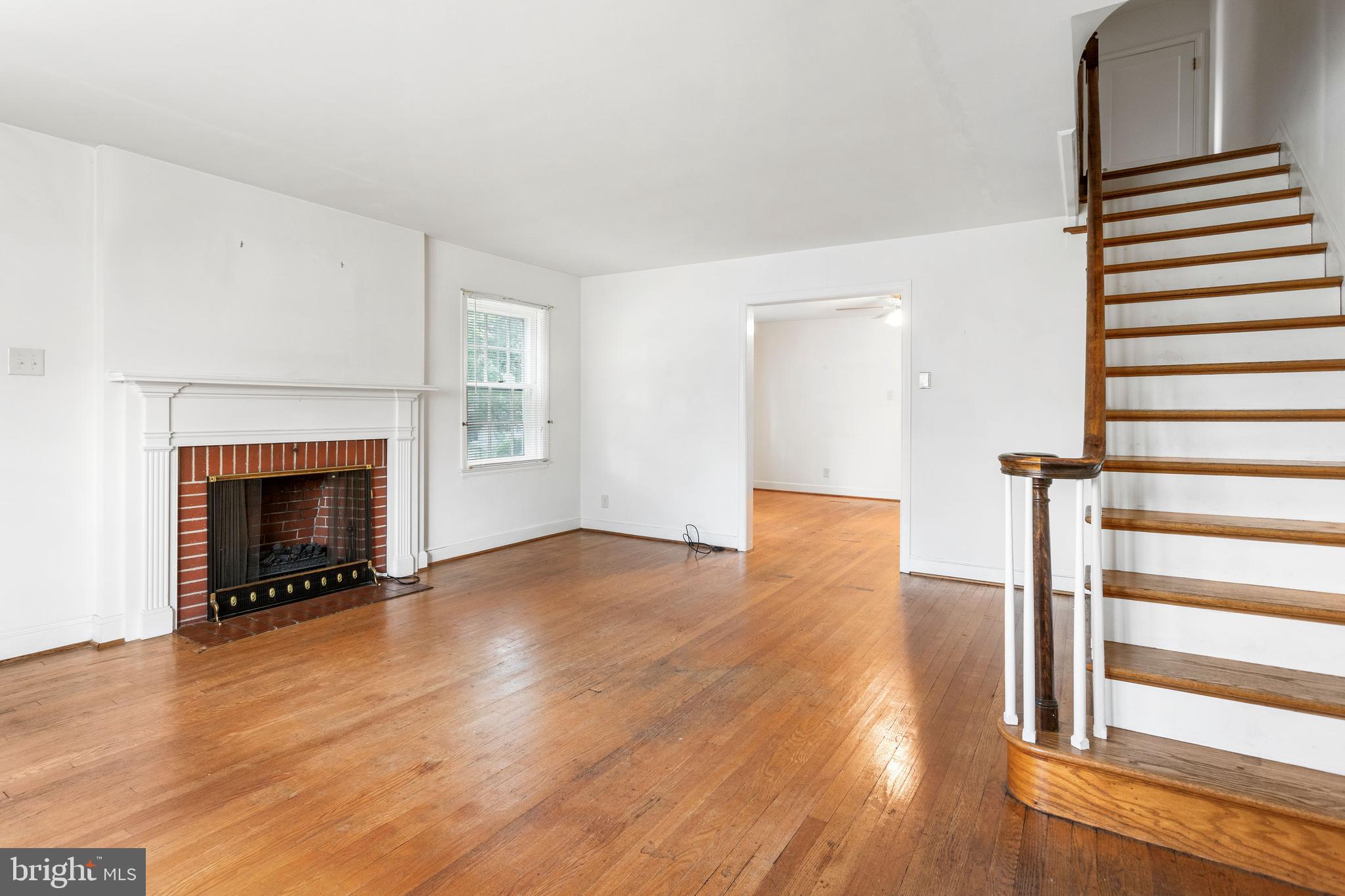 NORTH END - Residential