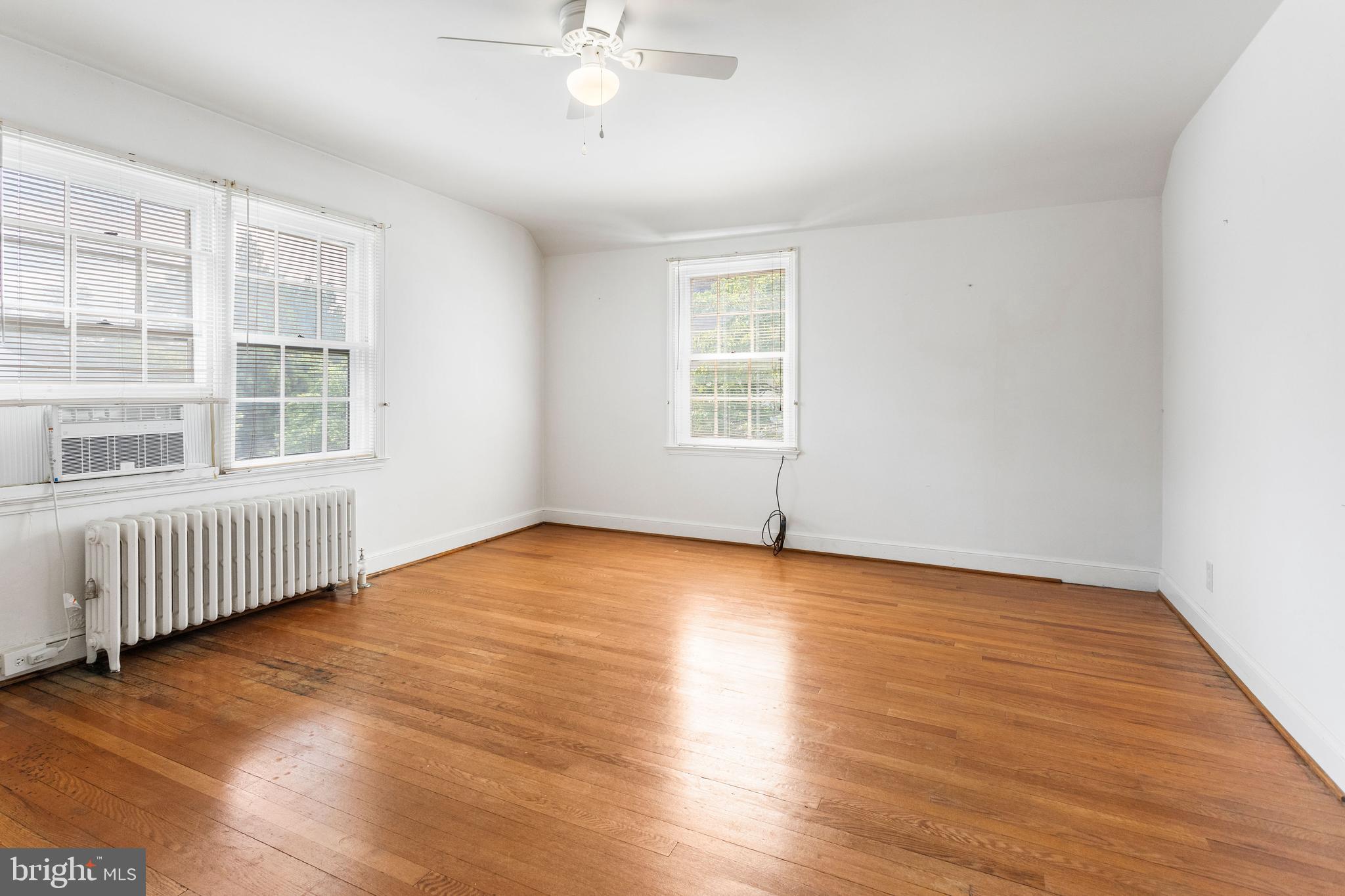 NORTH END - Residential