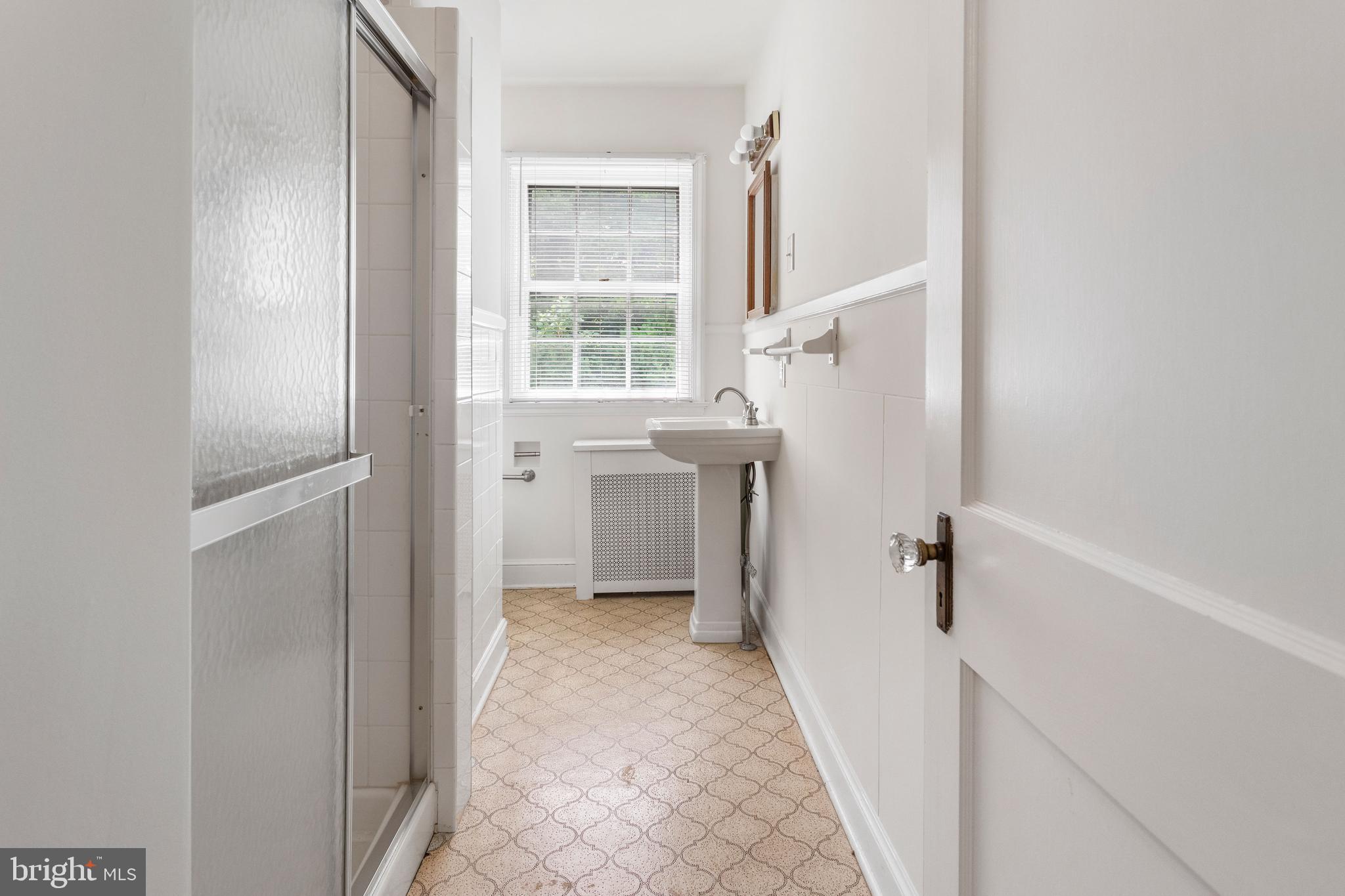 NORTH END - Residential