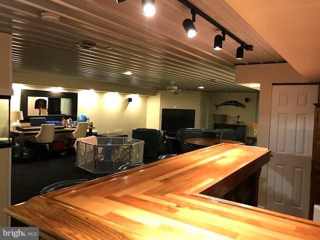 HEAVENER ESTATES - Residential