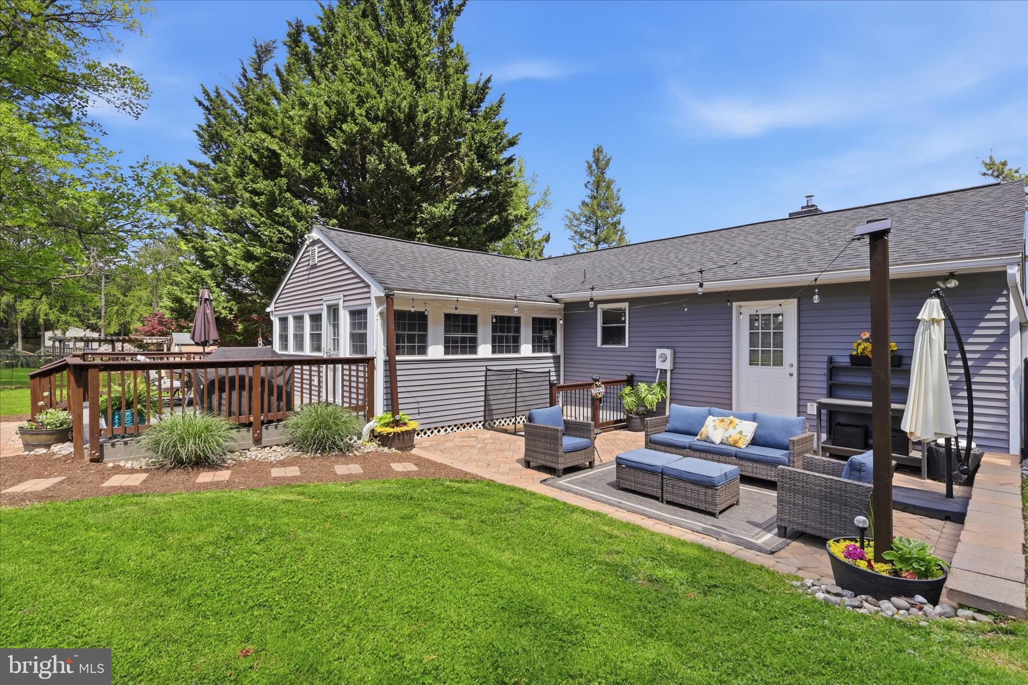8610 DAMASCUS ROAD