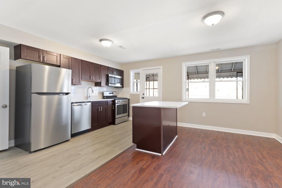 WOODLAWN - Residential