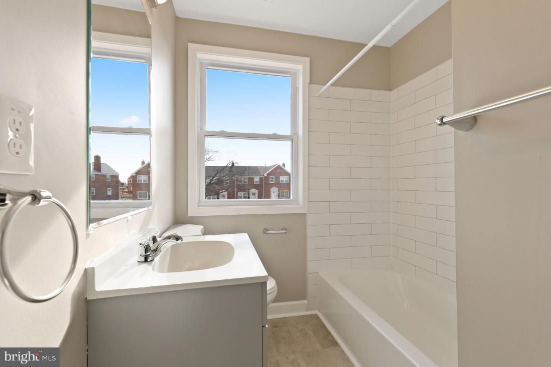 WOODLAWN - Residential