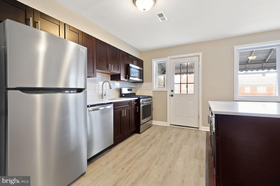 WOODLAWN - Residential