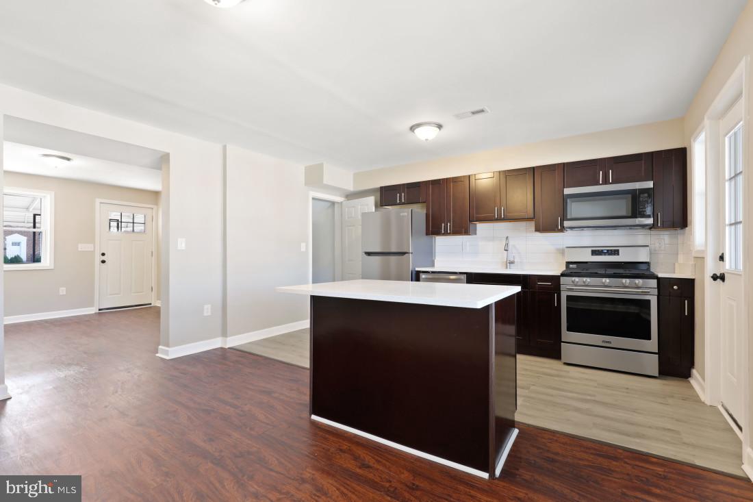 WOODLAWN - Residential