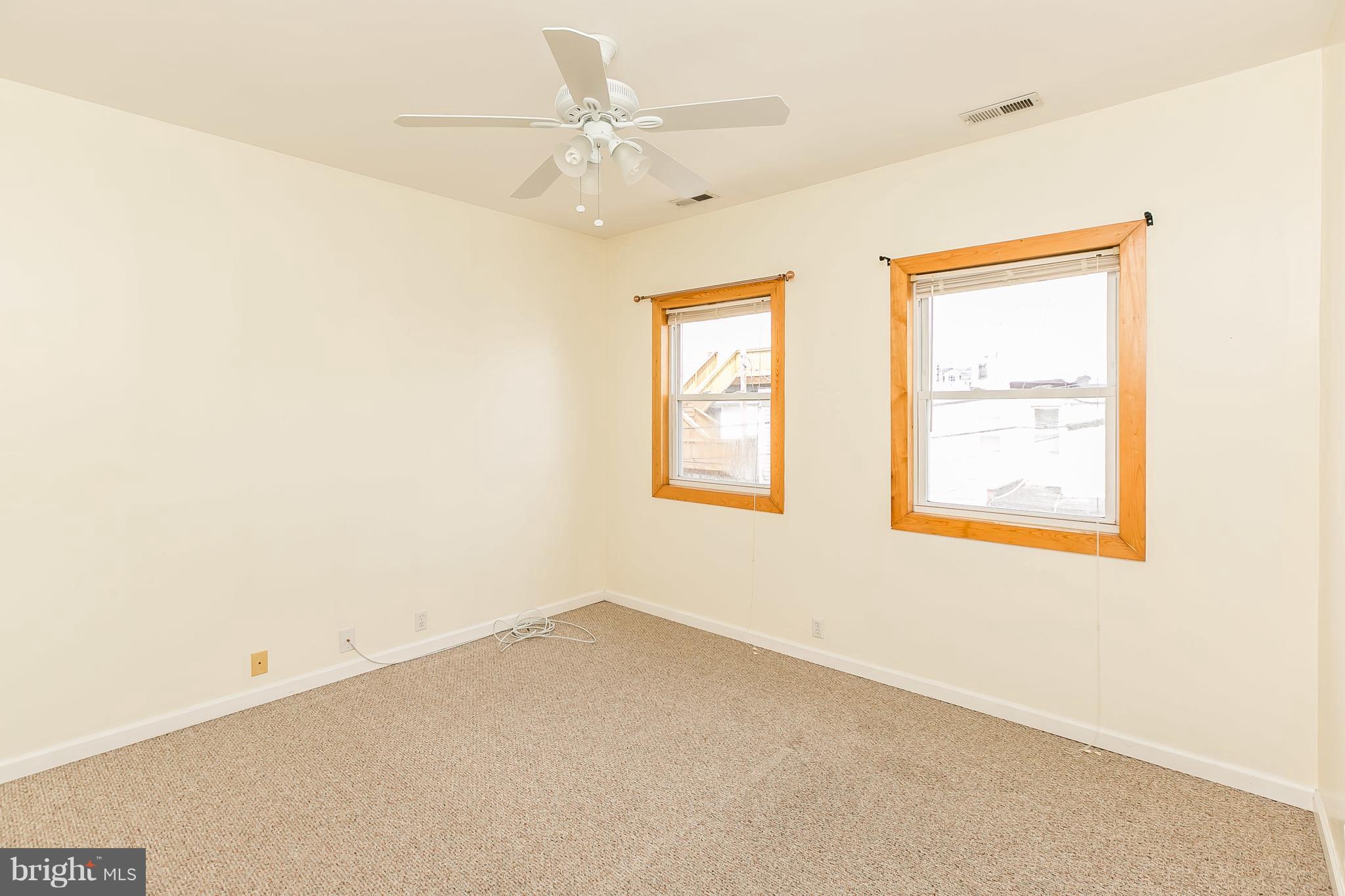 FEDERAL HILL HISTORIC DISTRICT - Residential Lease