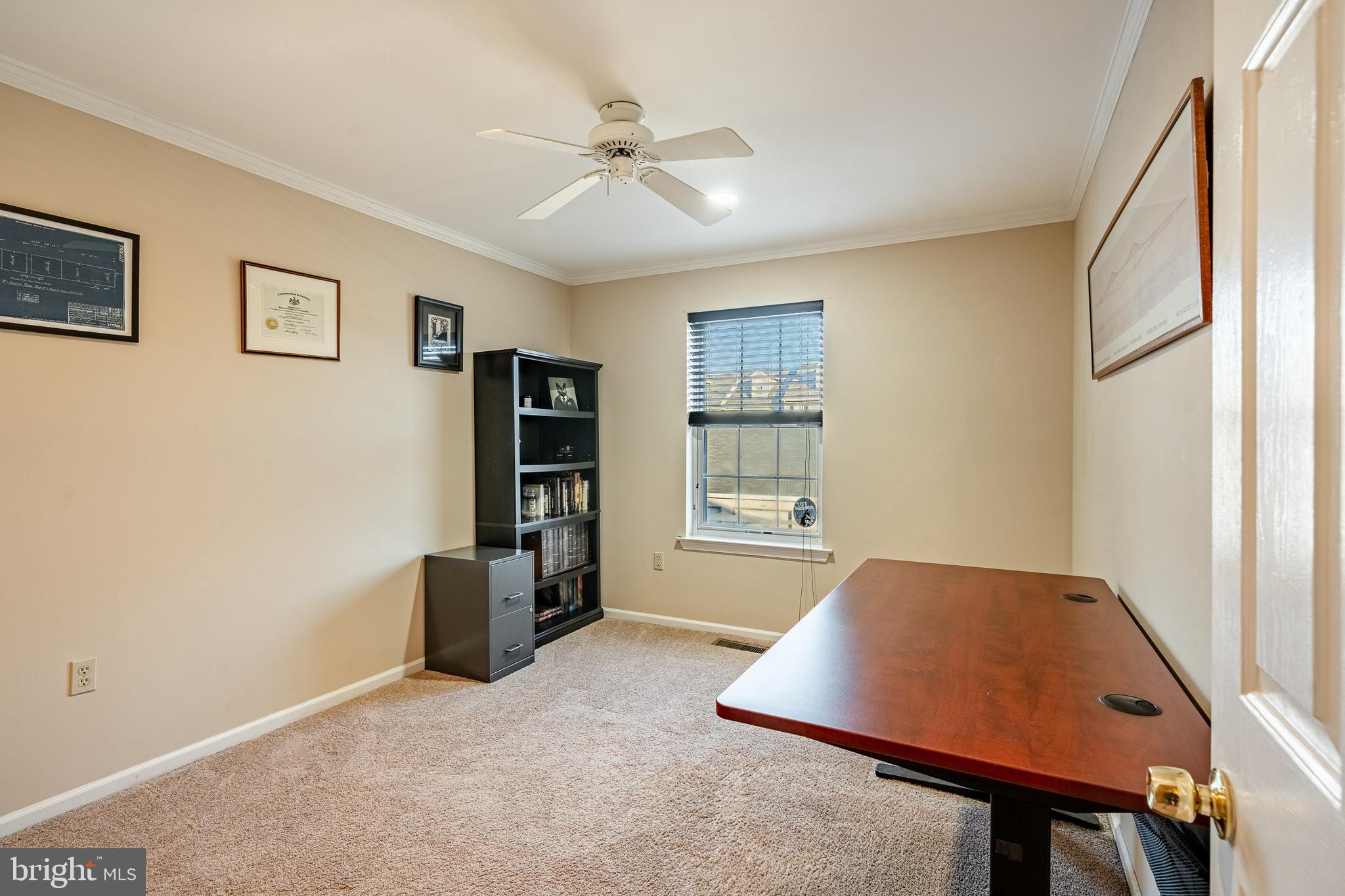 MEWS AT VALLEY FOR - Residential