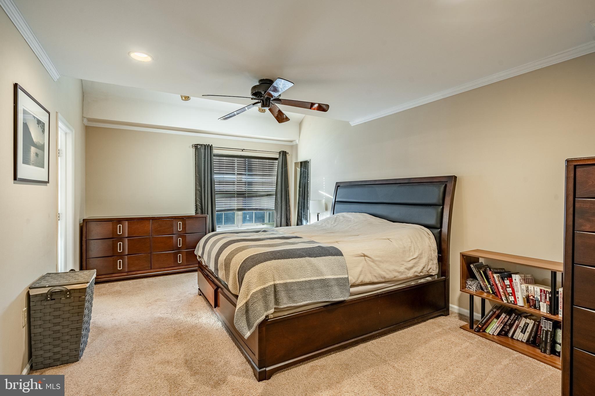 MEWS AT VALLEY FOR - Residential