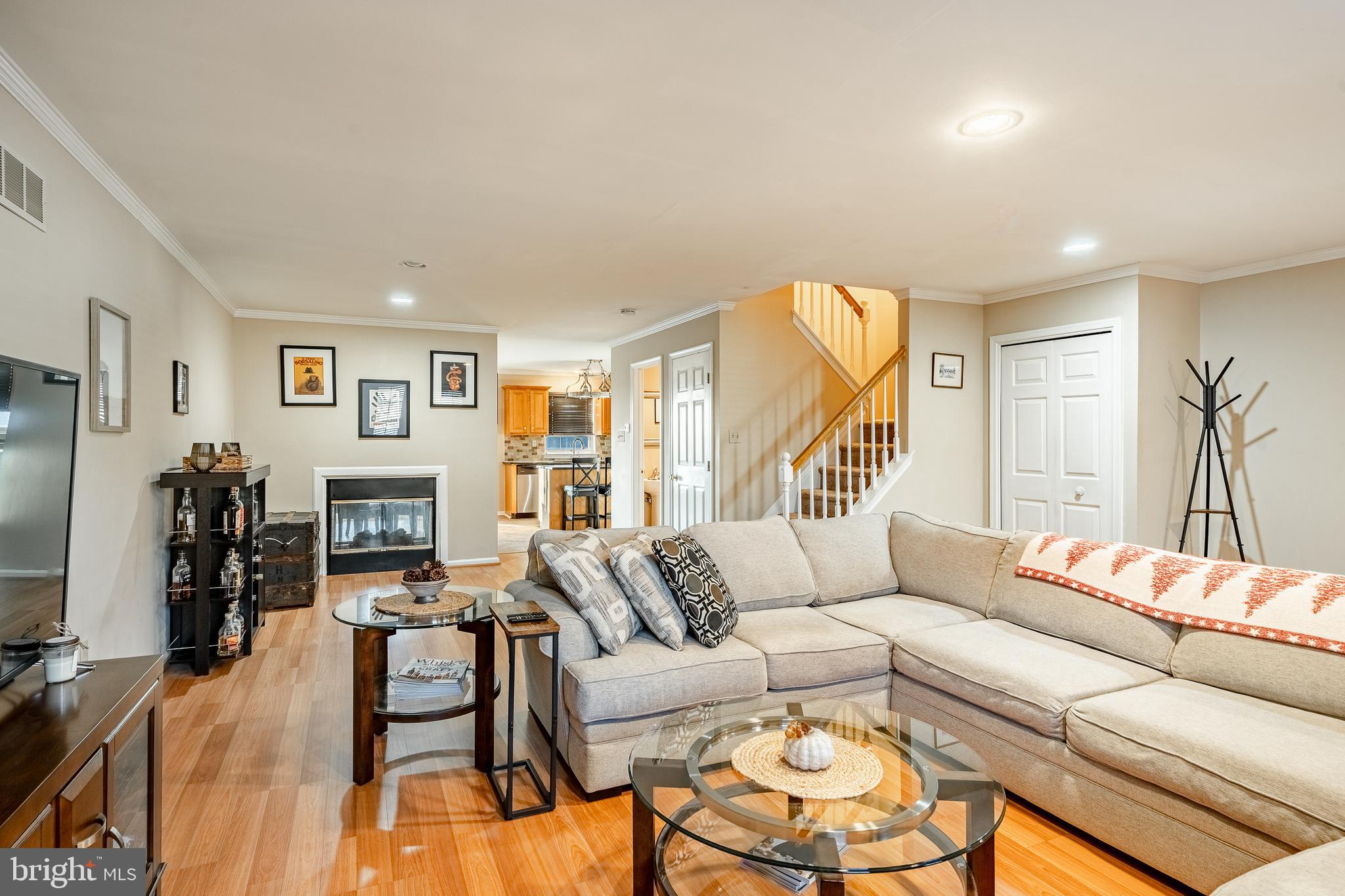 MEWS AT VALLEY FOR - Residential