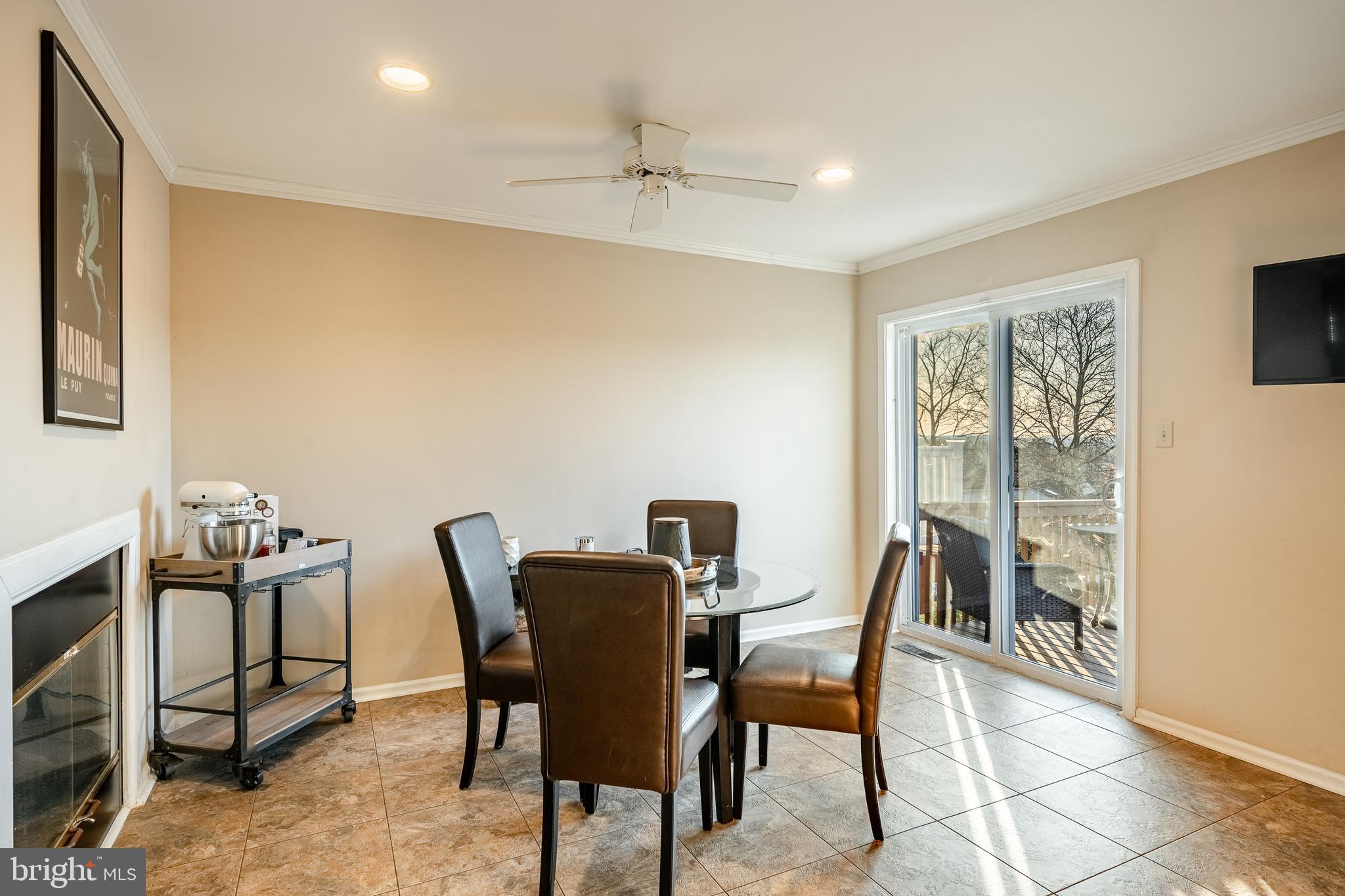 MEWS AT VALLEY FOR - Residential