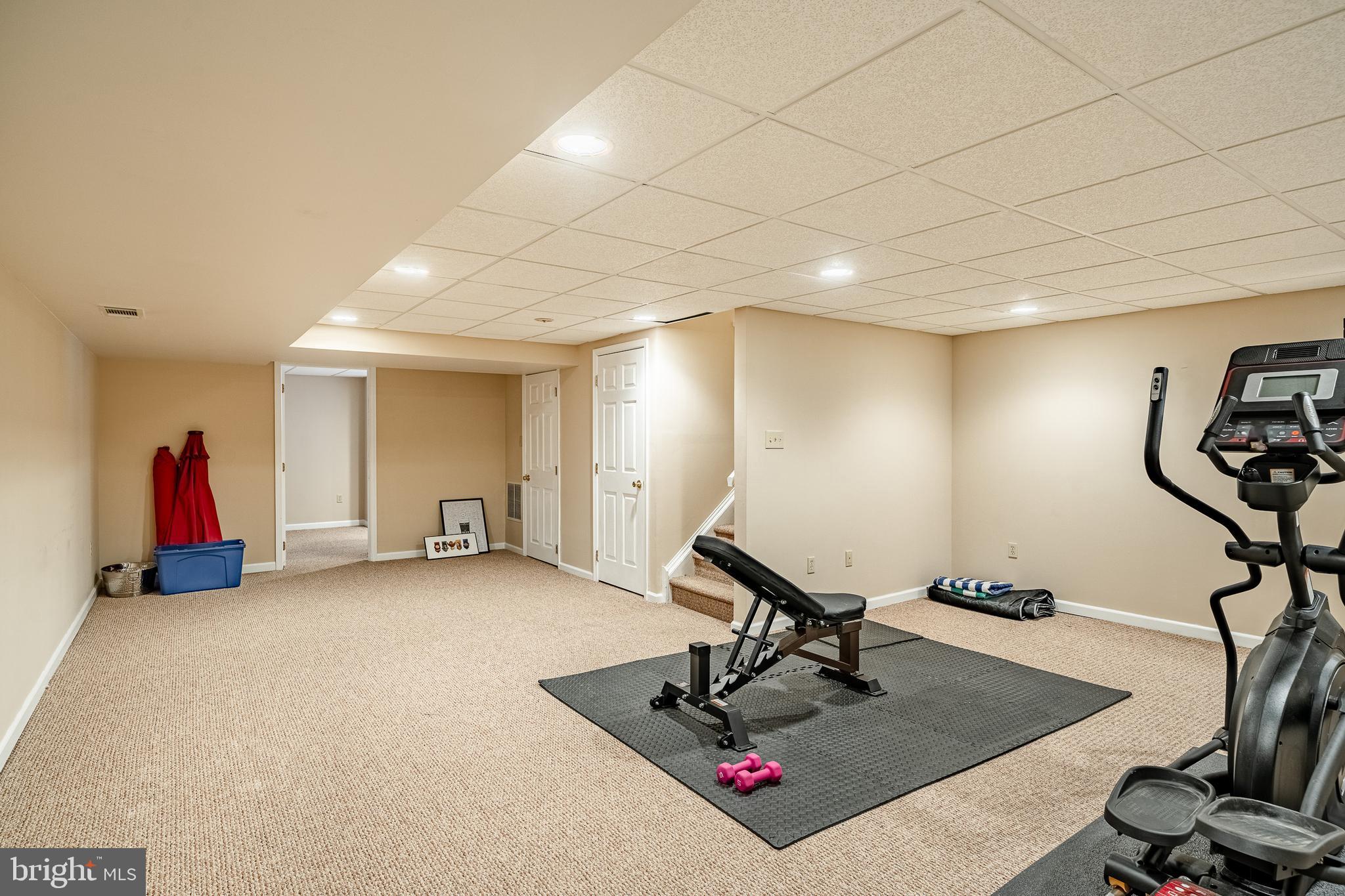 MEWS AT VALLEY FOR - Residential