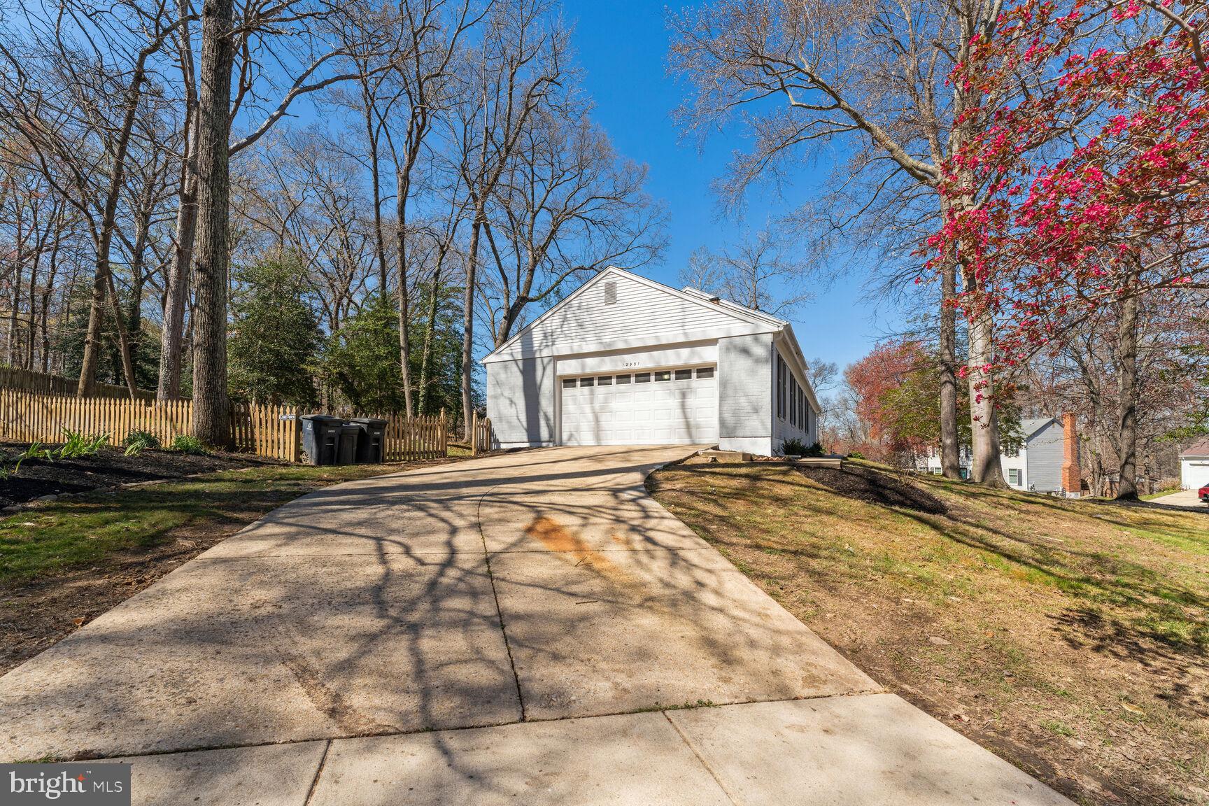 TANTALLON HILLS - Residential