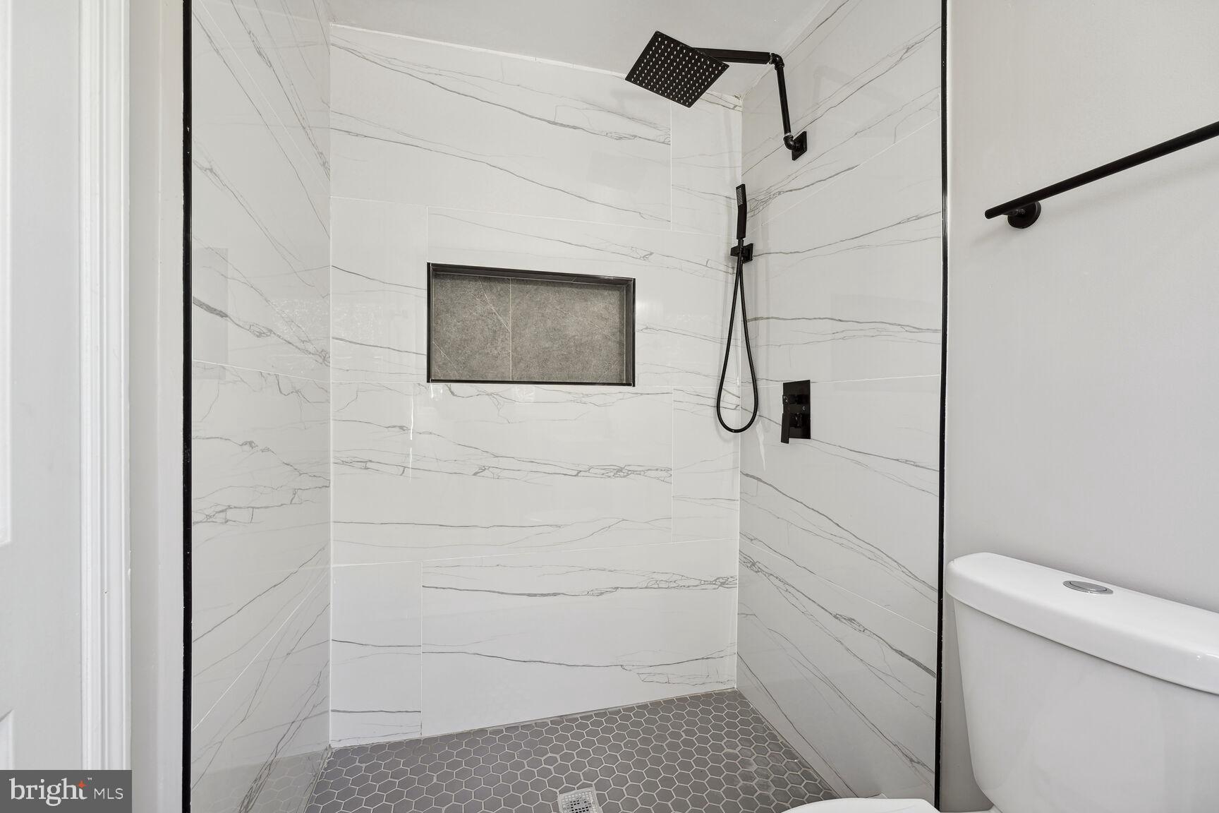 TANTALLON HILLS - Residential