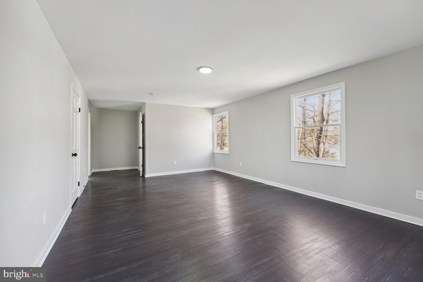 TANTALLON HILLS - Residential