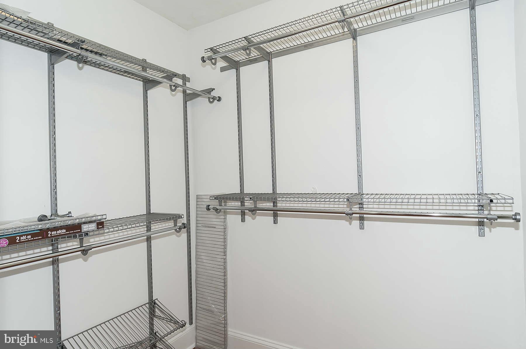 WEST ANNAPOLIS - Residential