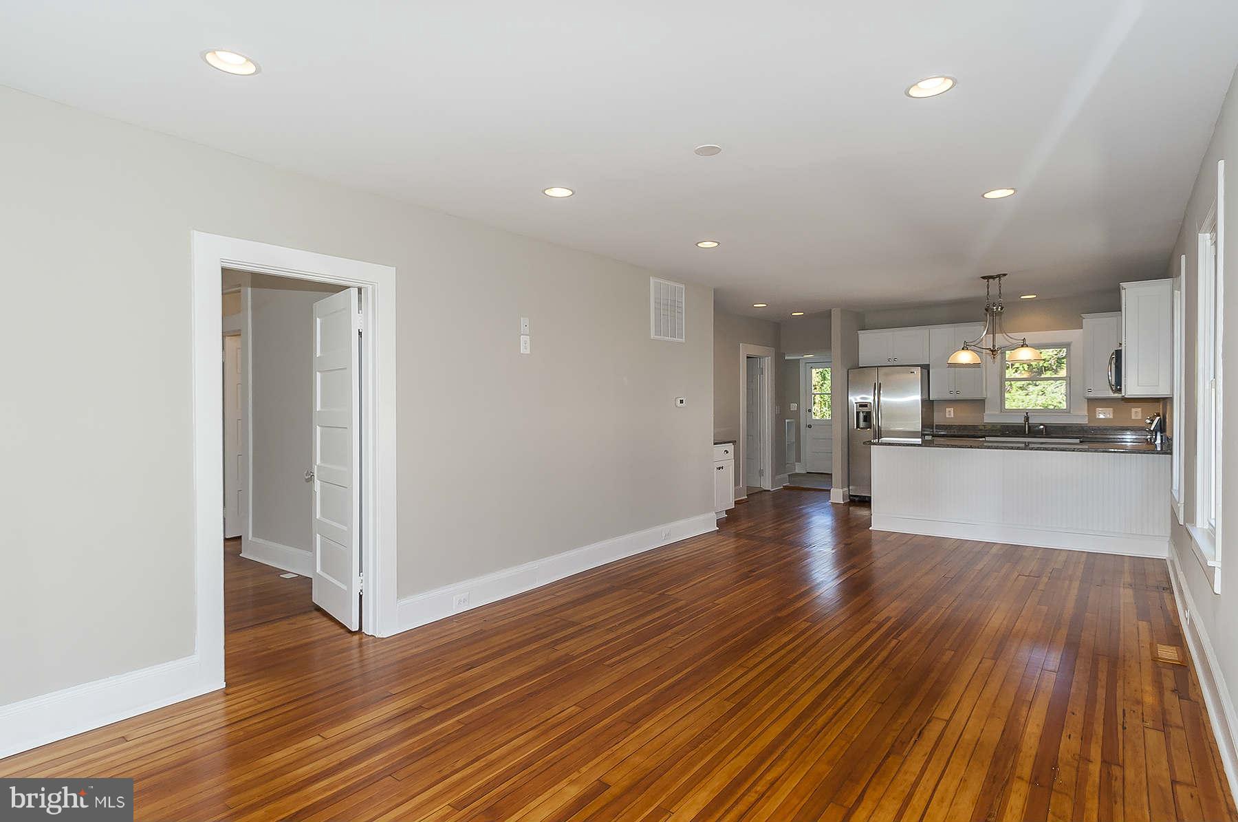 WEST ANNAPOLIS - Residential