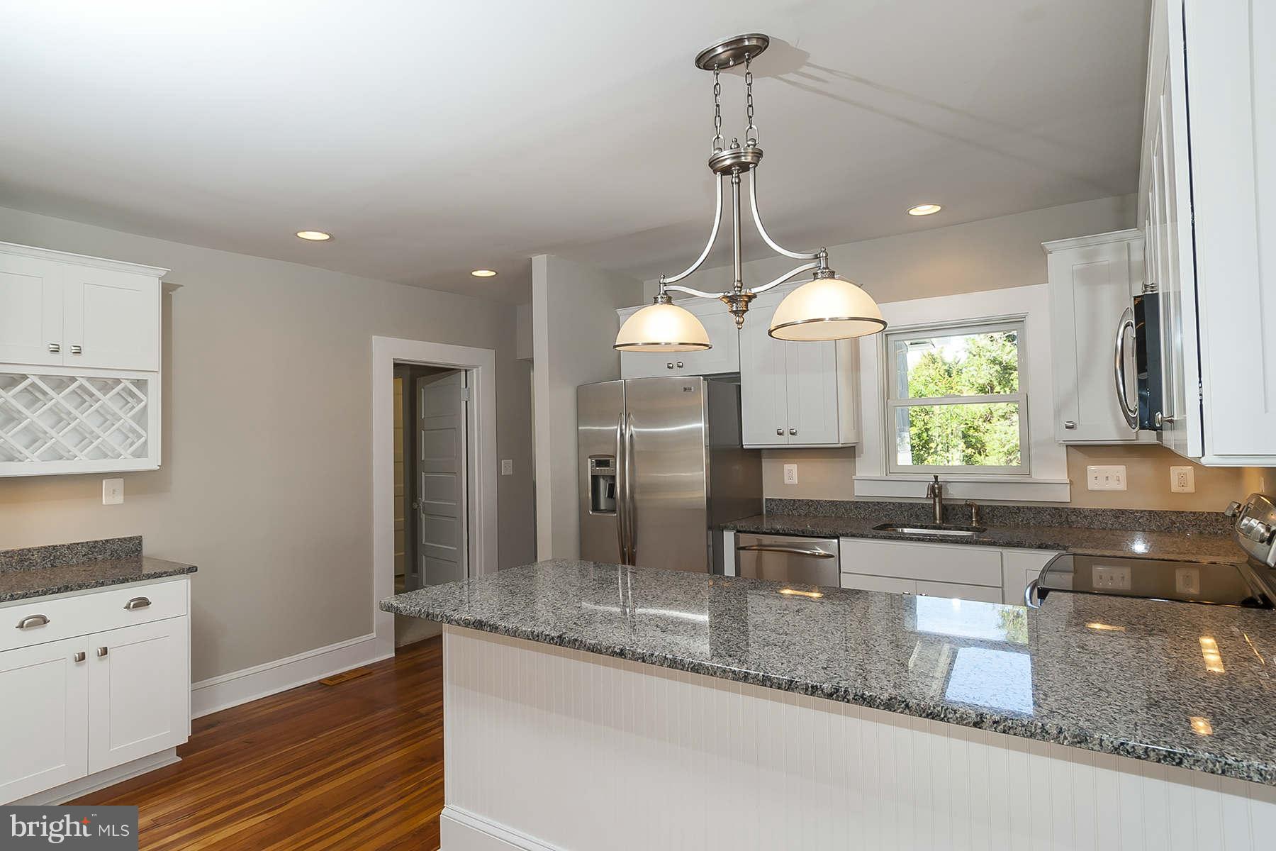 WEST ANNAPOLIS - Residential