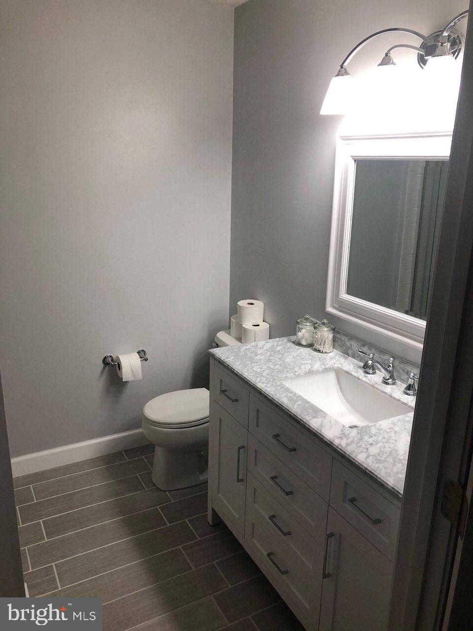 CHESTNUT HILL COVE - Residential