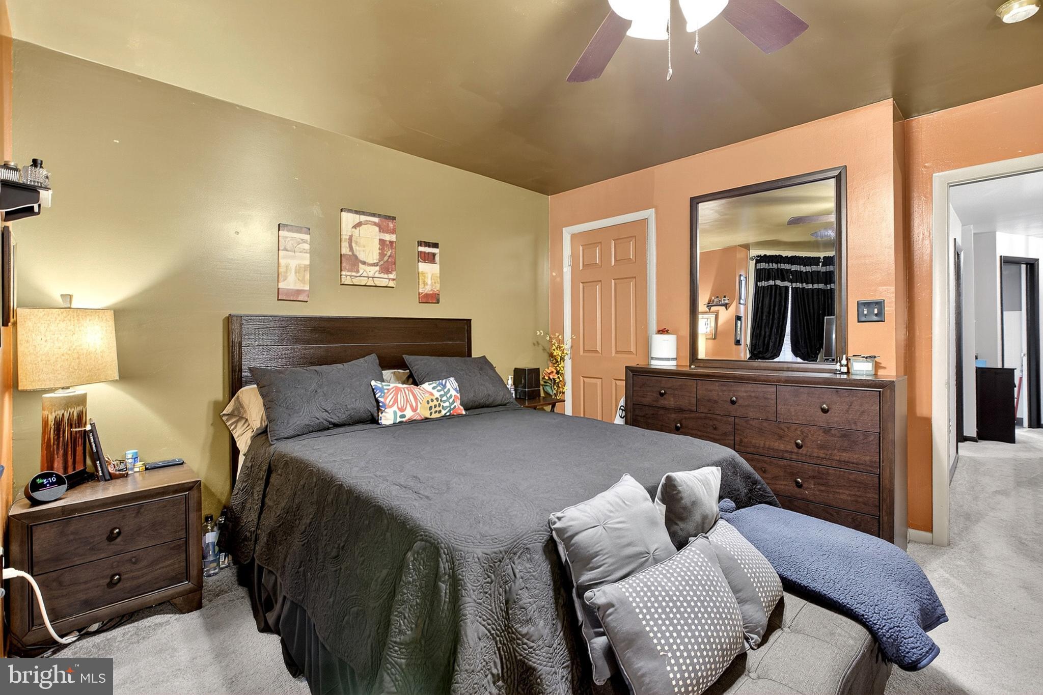 PHILADELPHIA (SOUTHWEST) - Residential