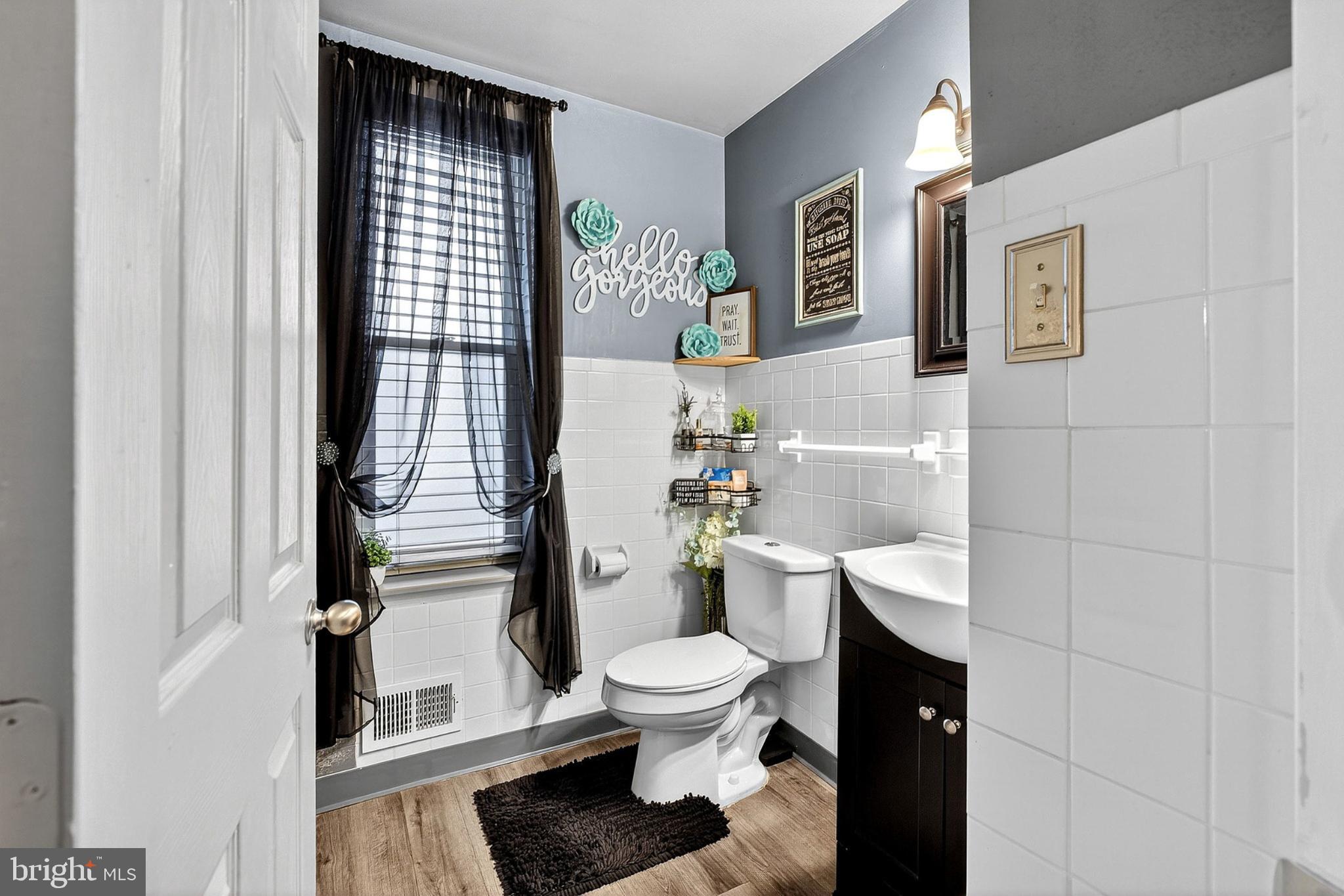 PHILADELPHIA (SOUTHWEST) - Residential