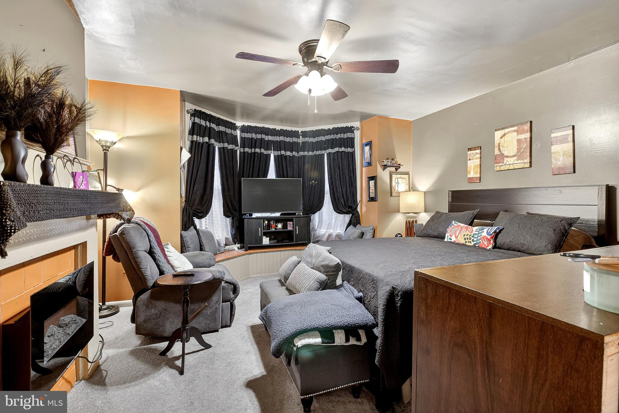 PHILADELPHIA (SOUTHWEST) - Residential