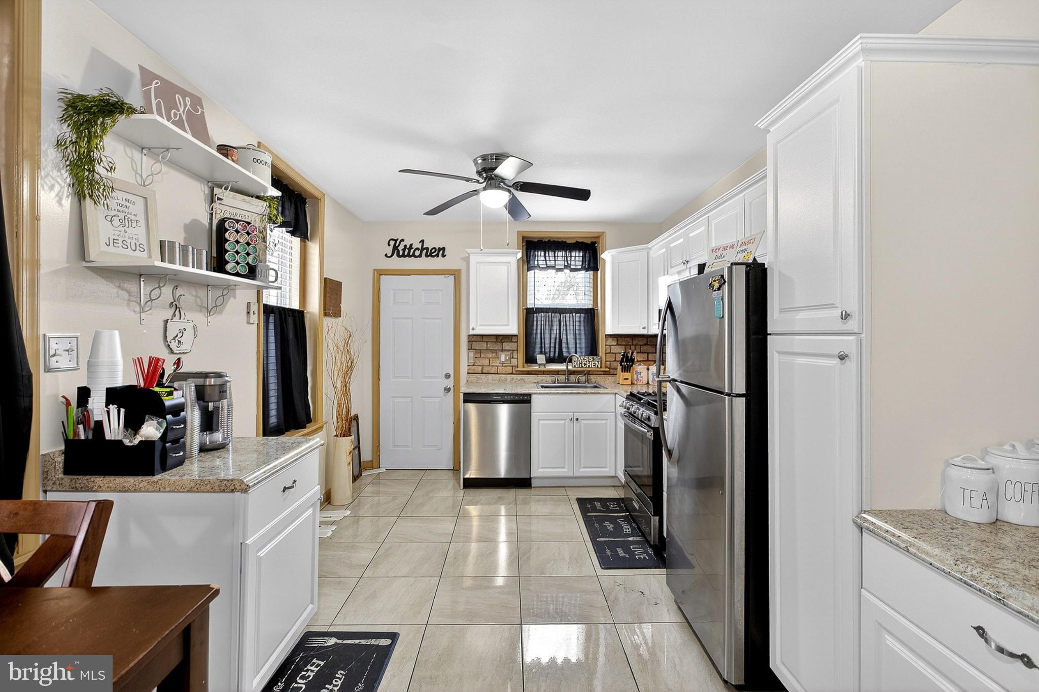 PHILADELPHIA (SOUTHWEST) - Residential