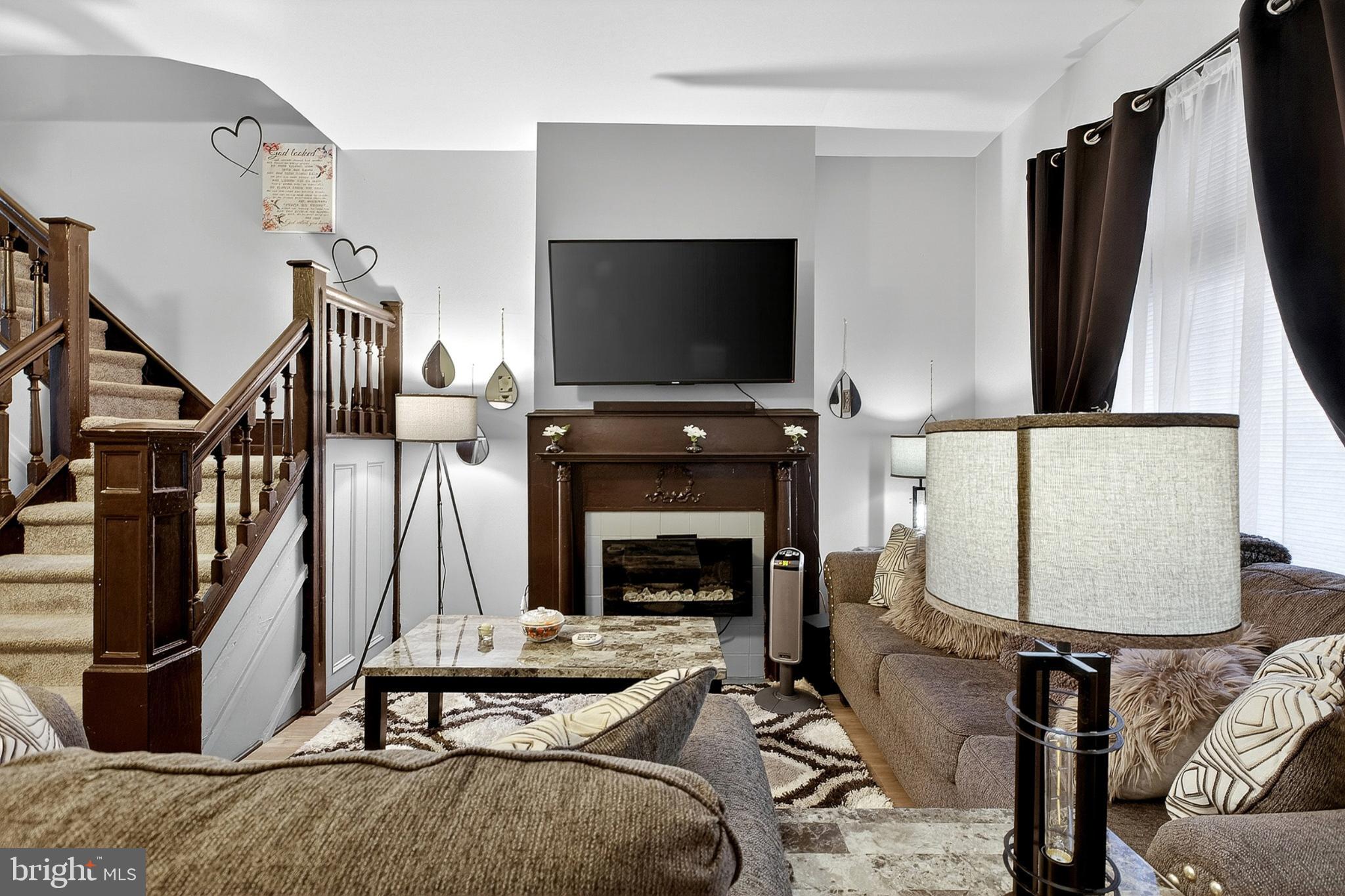 PHILADELPHIA (SOUTHWEST) - Residential