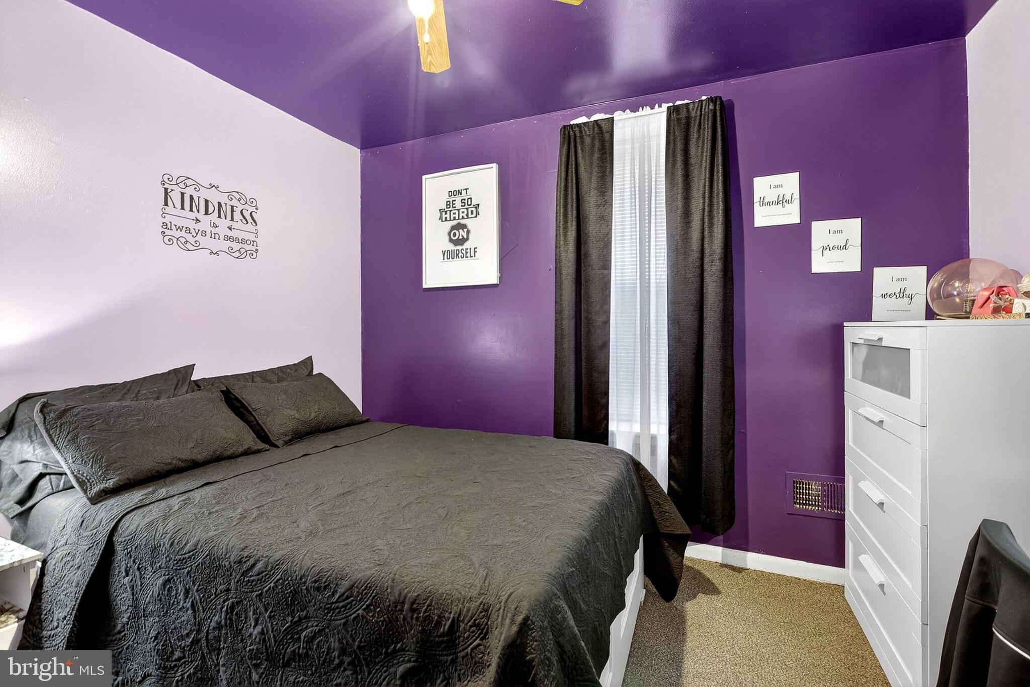 PHILADELPHIA (SOUTHWEST) - Residential