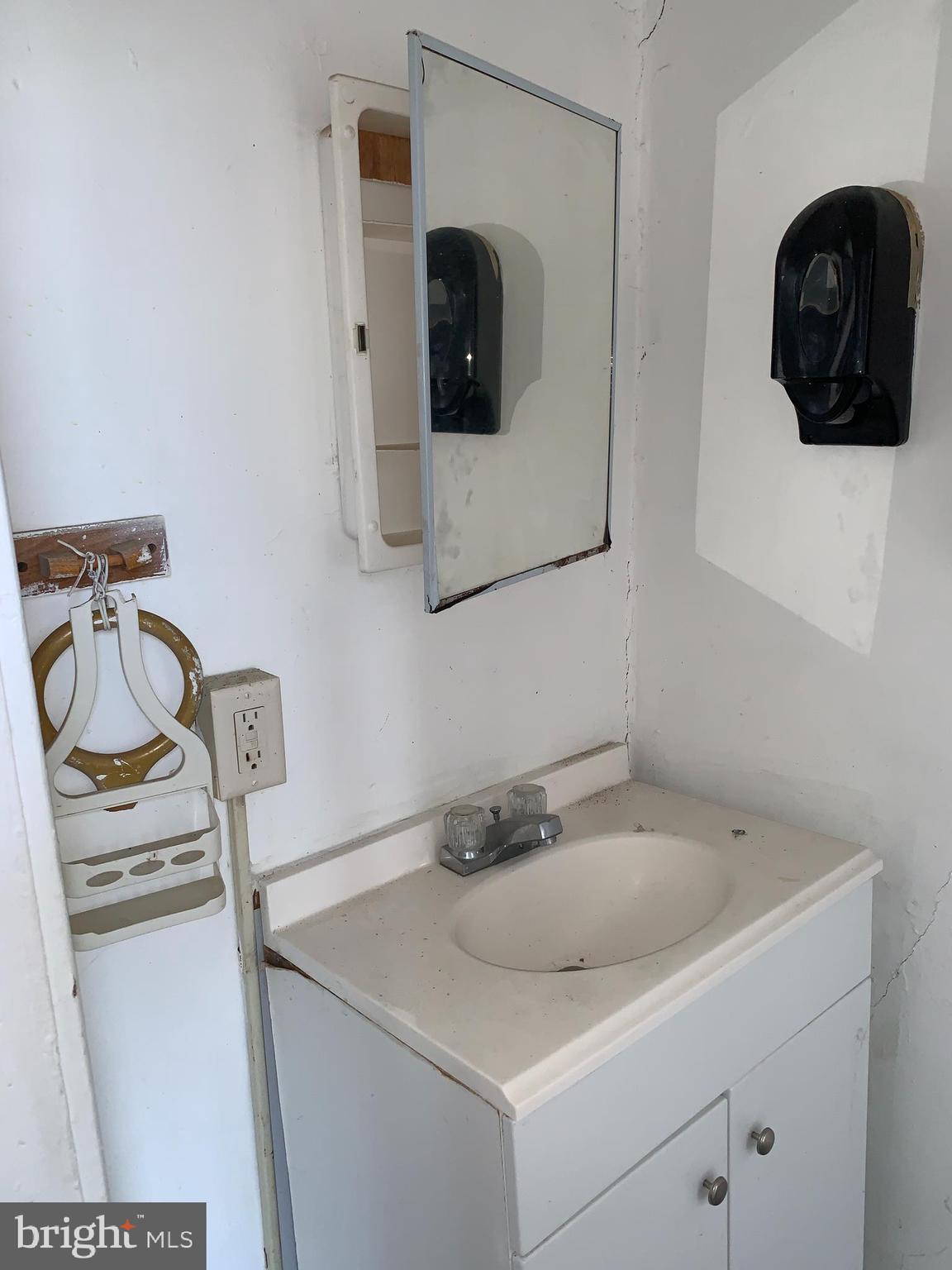 PARK CIRCLE - Residential