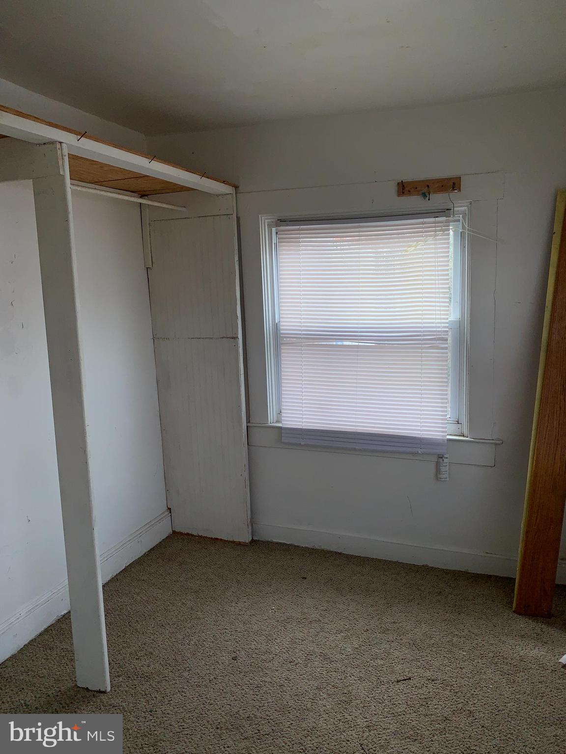 PARK CIRCLE - Residential