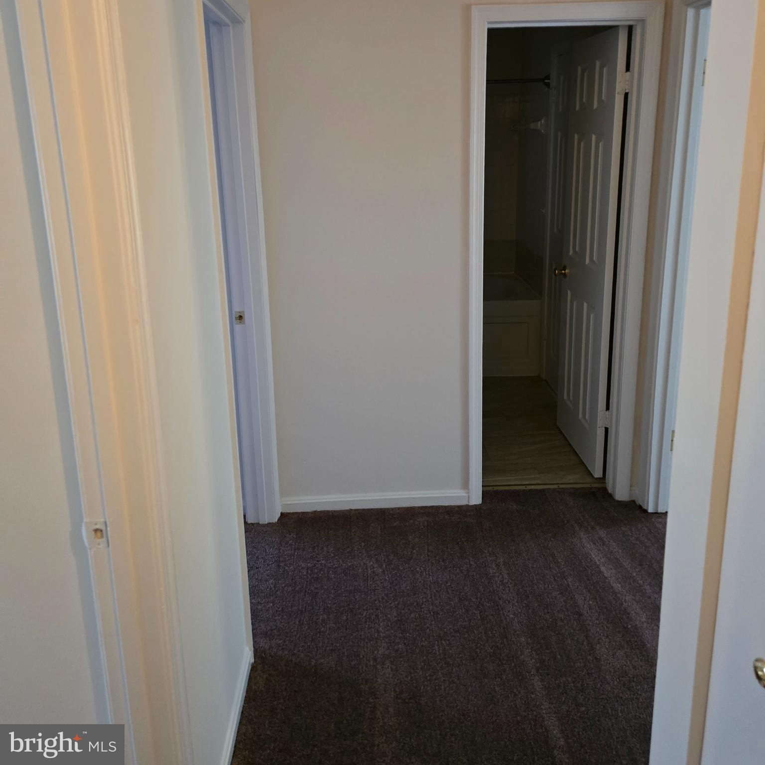 ENTERPRISE KNOLLS - Residential Lease