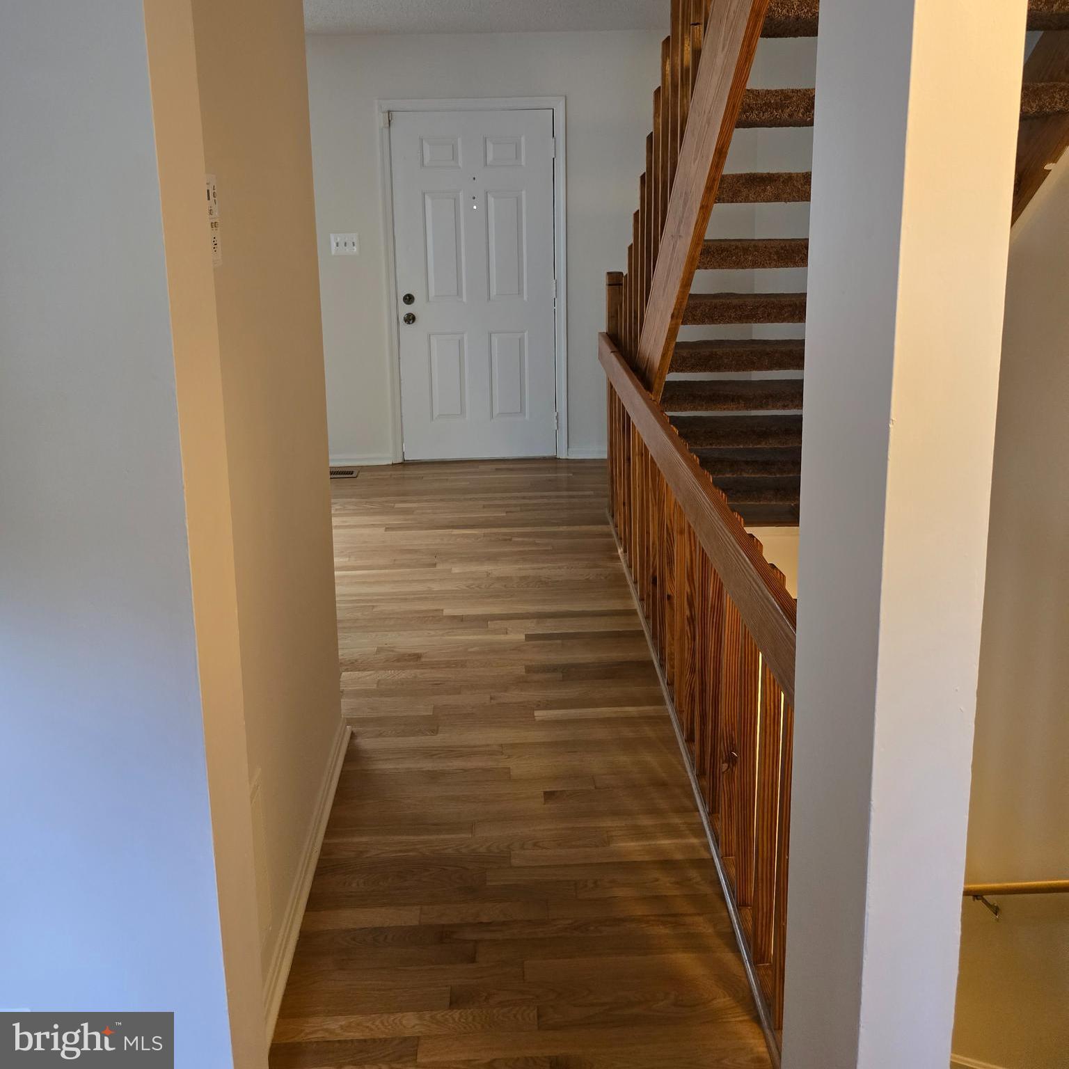 ENTERPRISE KNOLLS - Residential Lease