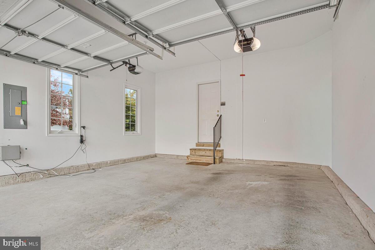 SNOWDEN OVERLOOK - Residential