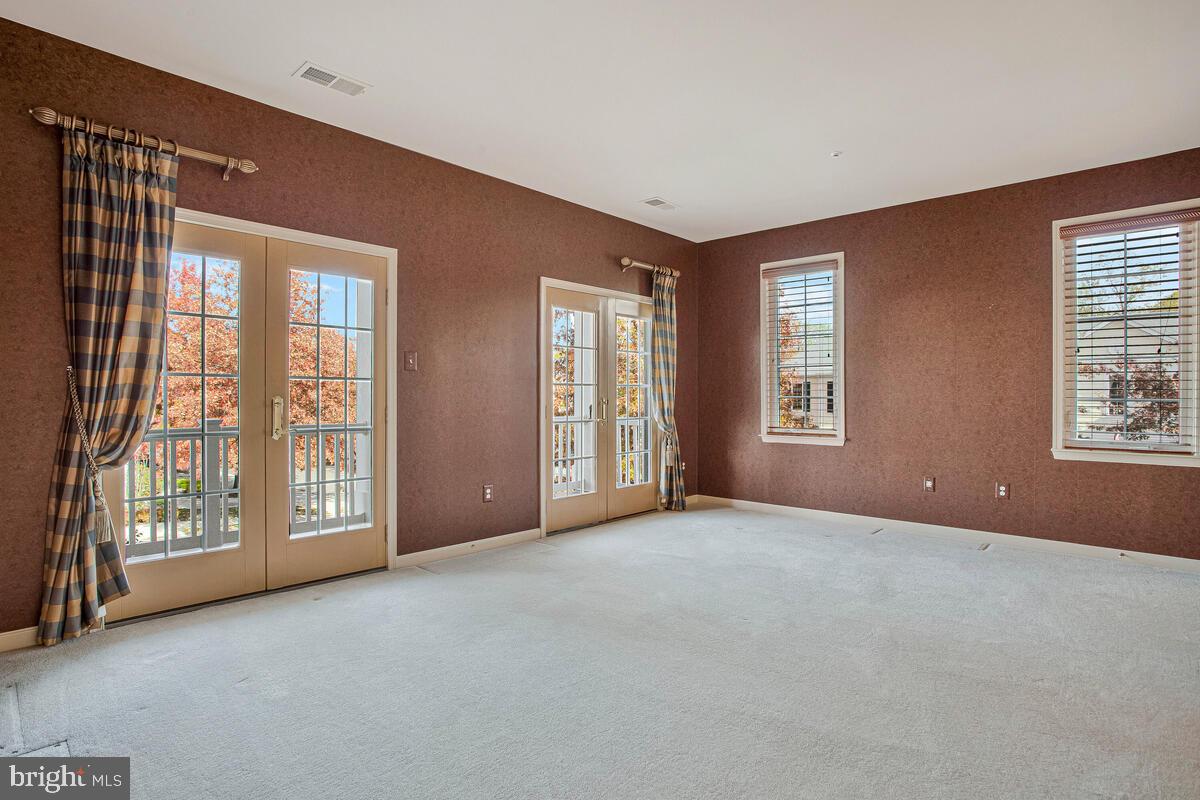 SNOWDEN OVERLOOK - Residential