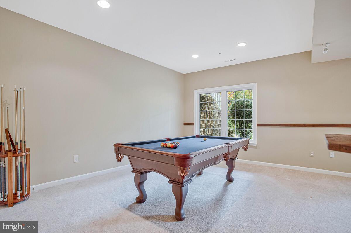 SNOWDEN OVERLOOK - Residential