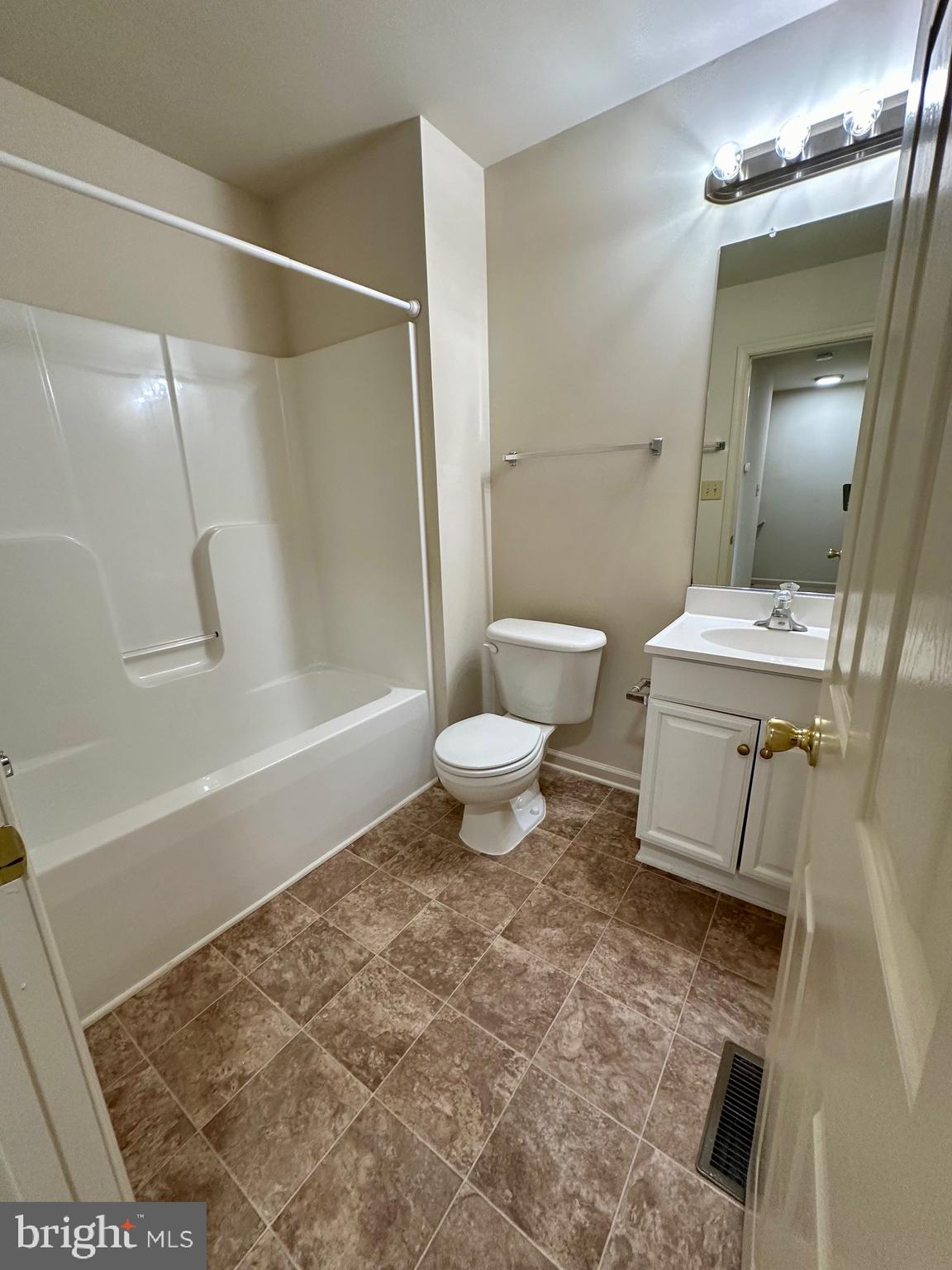 BELLS RUN - Residential Lease