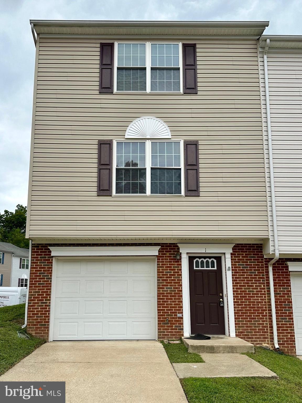 BELLS RUN - Residential Lease