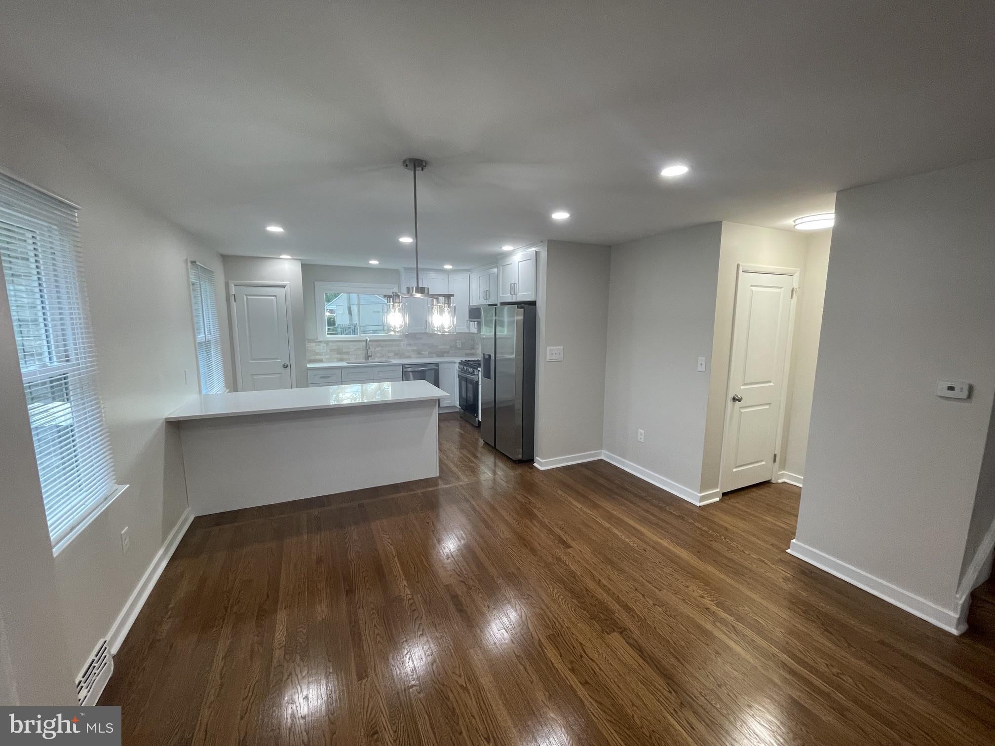 1646 MARIAN ROAD