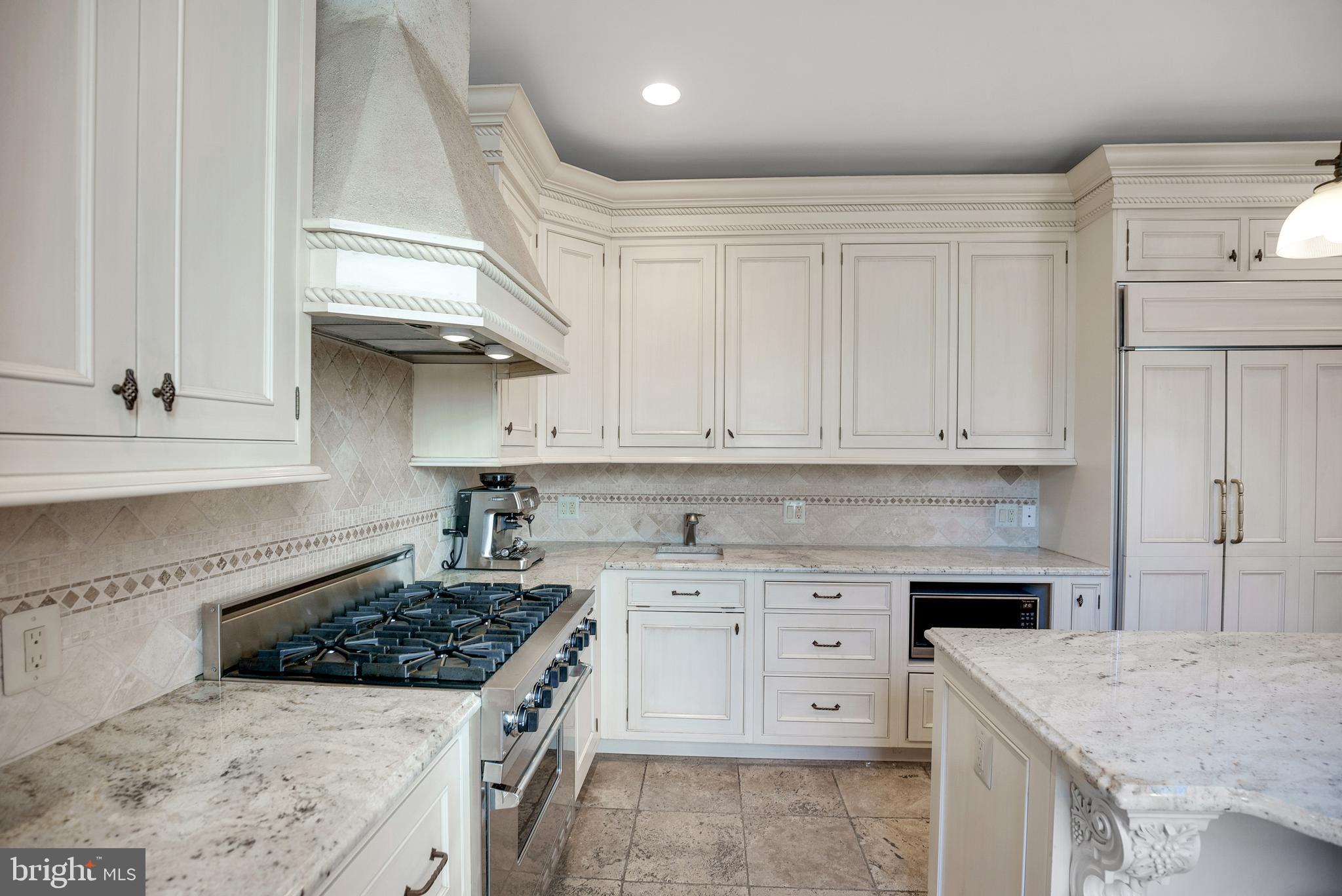 SOCIETY HILL - Residential