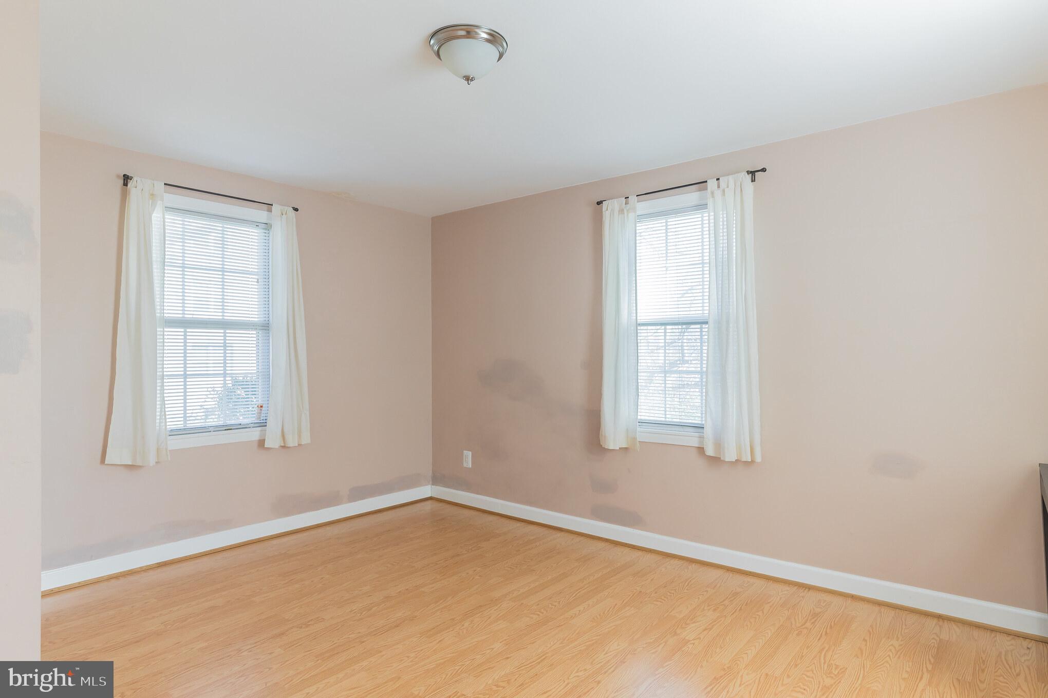 PARK GLEN - Residential Lease