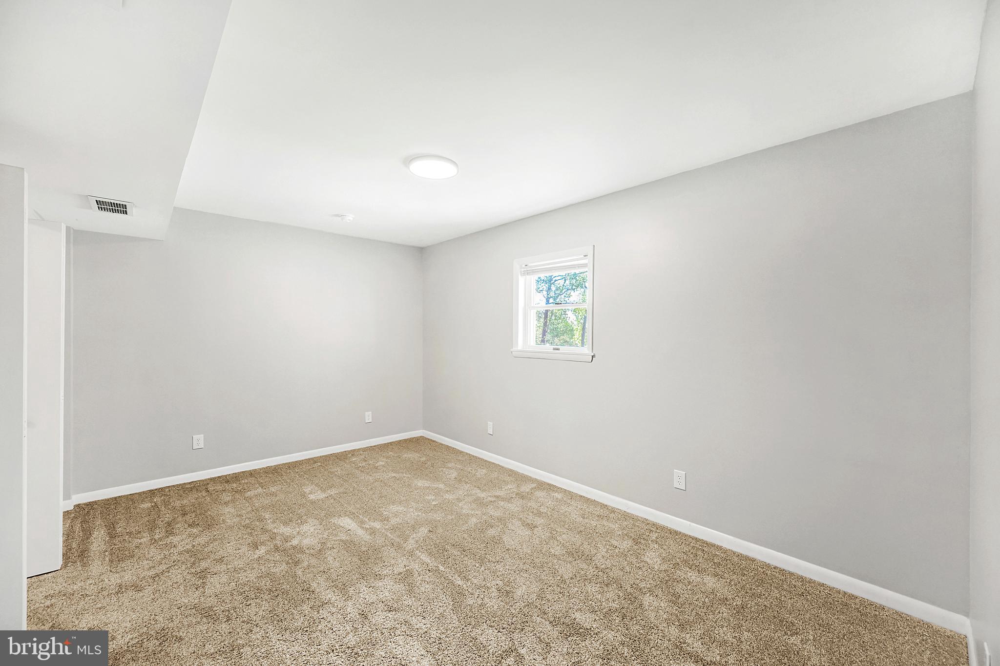 GRAY MOUNT - Residential