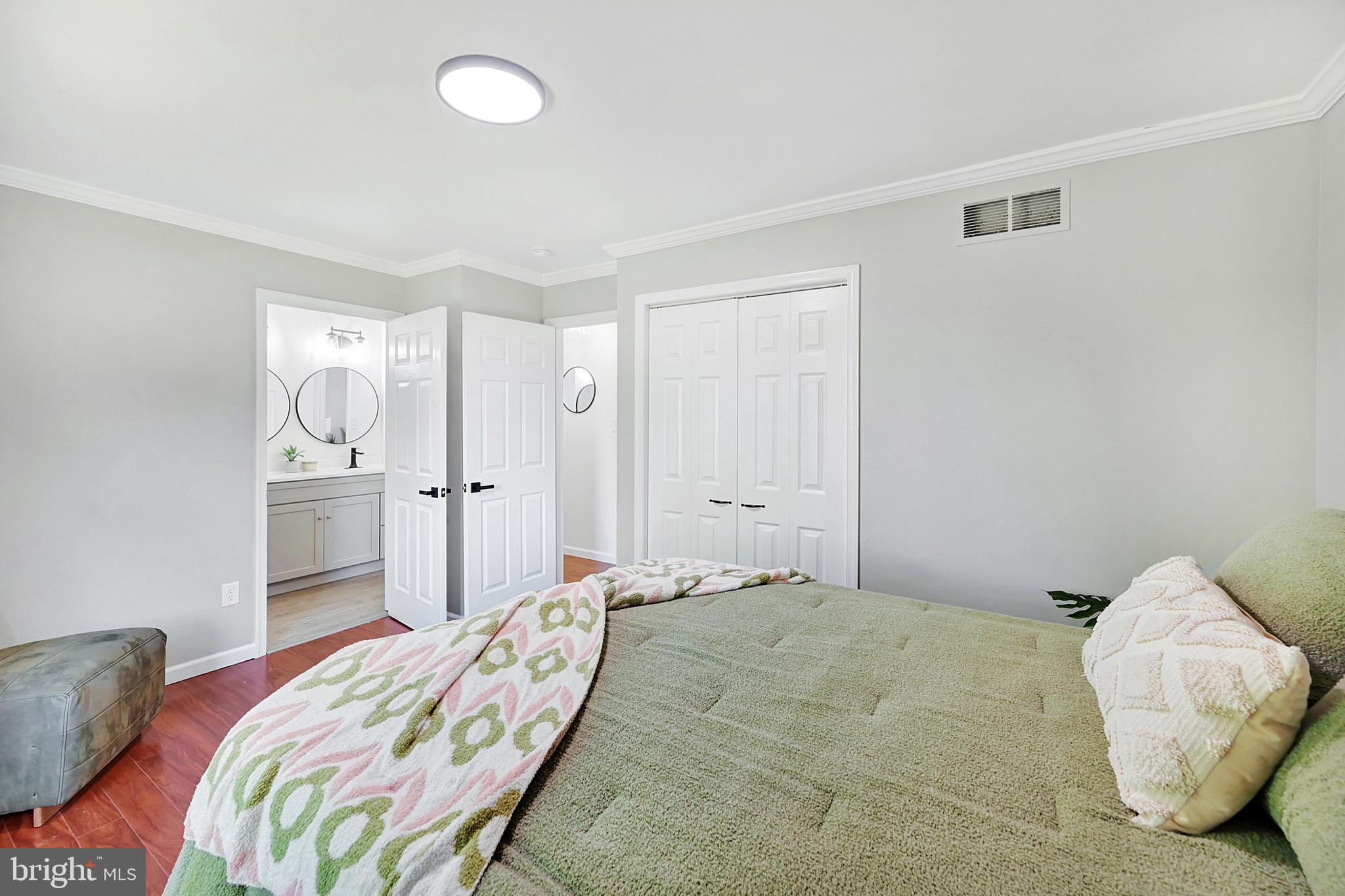 GRAY MOUNT - Residential