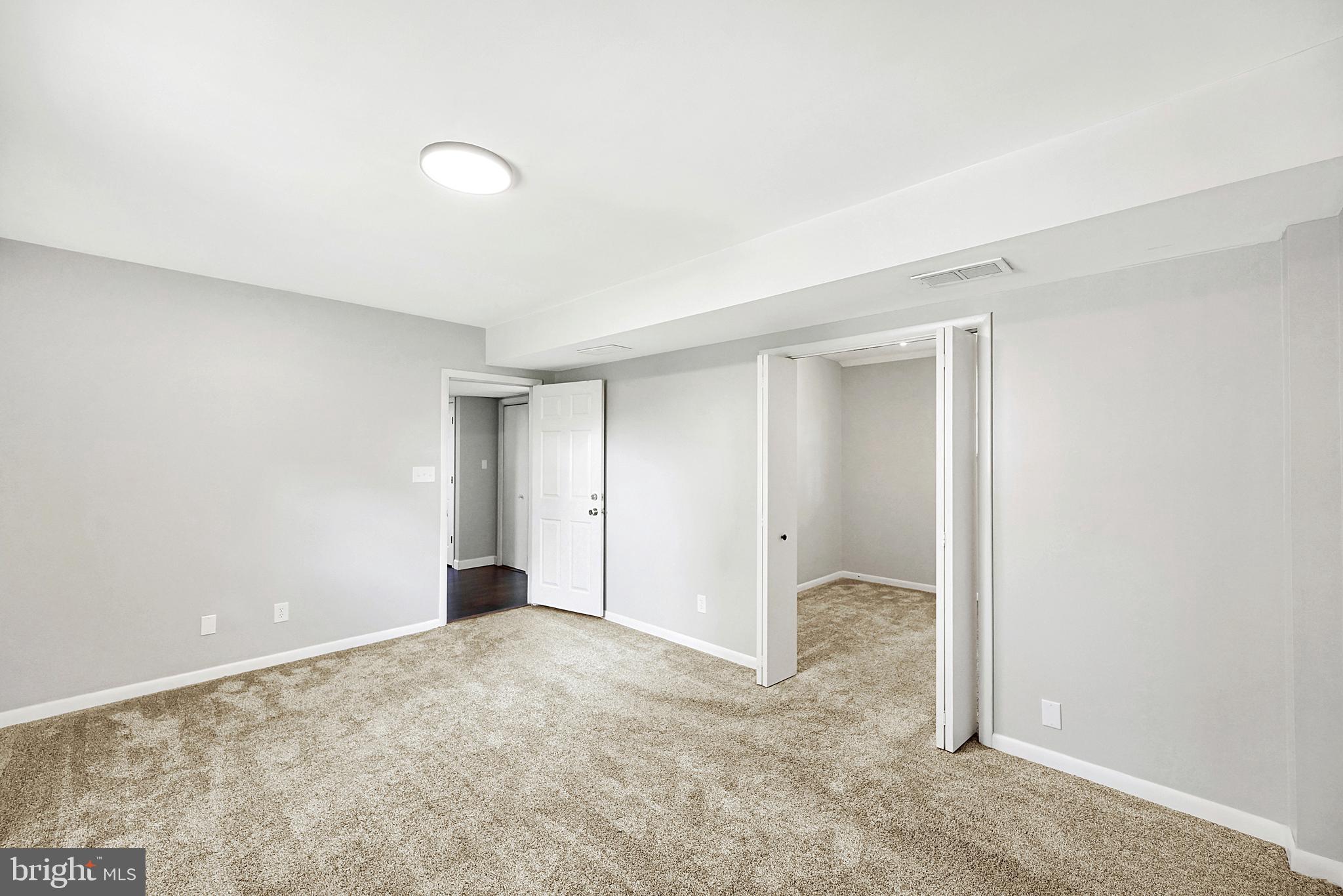 GRAY MOUNT - Residential