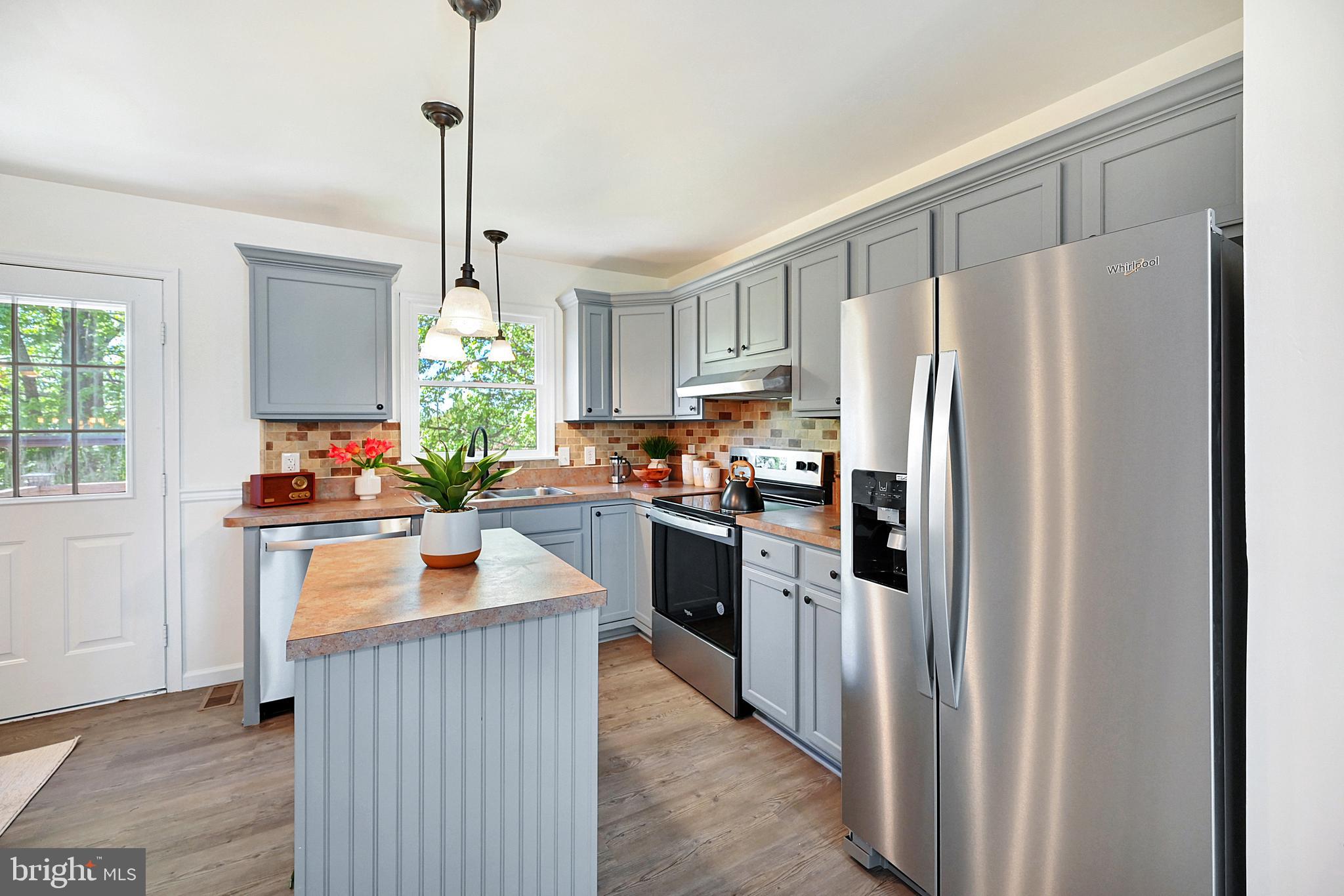 GRAY MOUNT - Residential