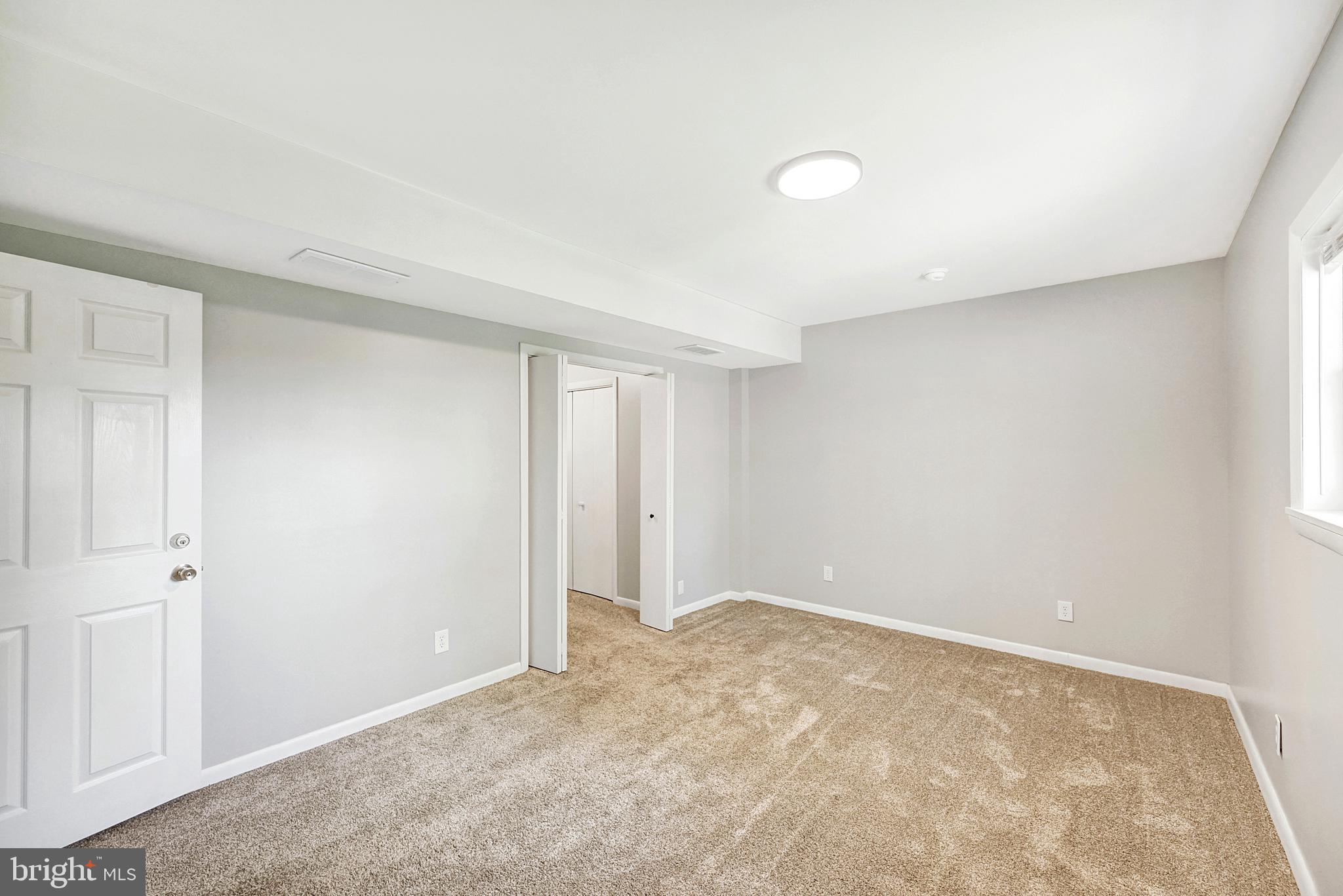 GRAY MOUNT - Residential