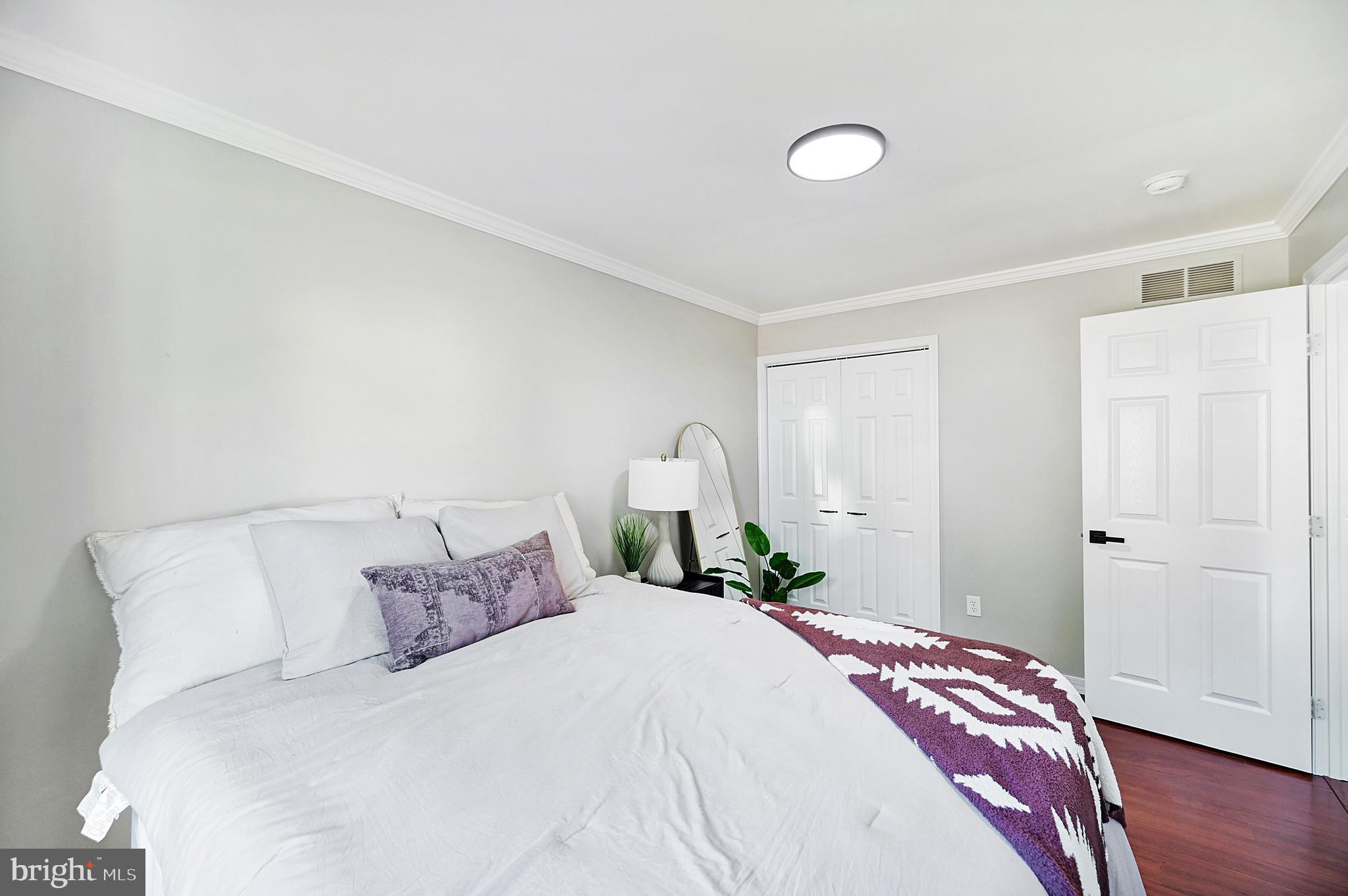 GRAY MOUNT - Residential