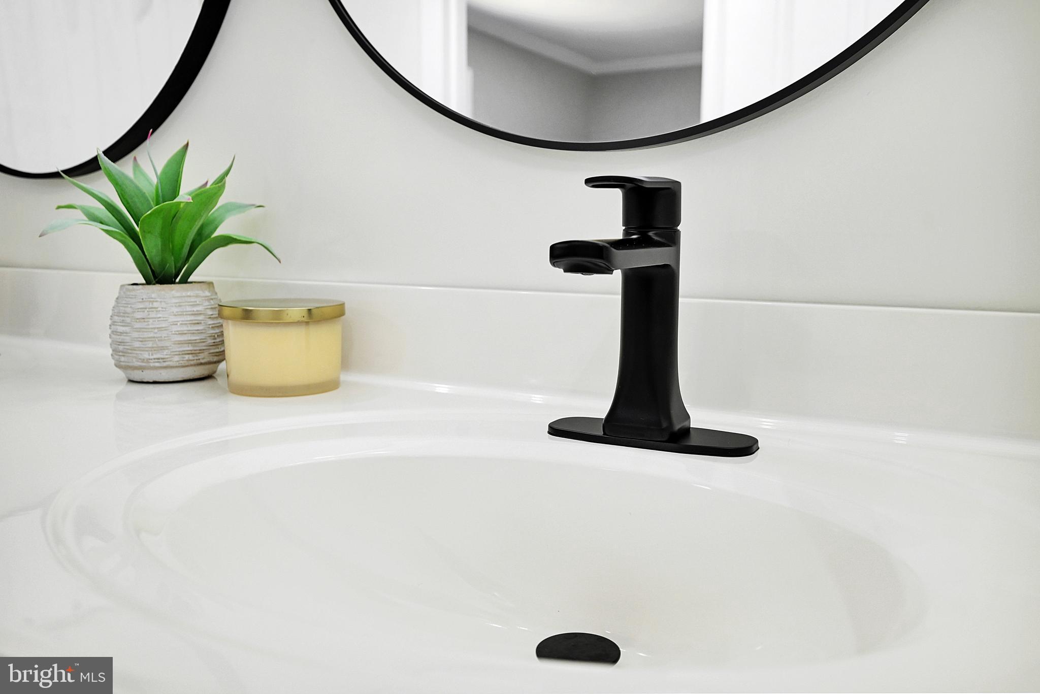 GRAY MOUNT - Residential