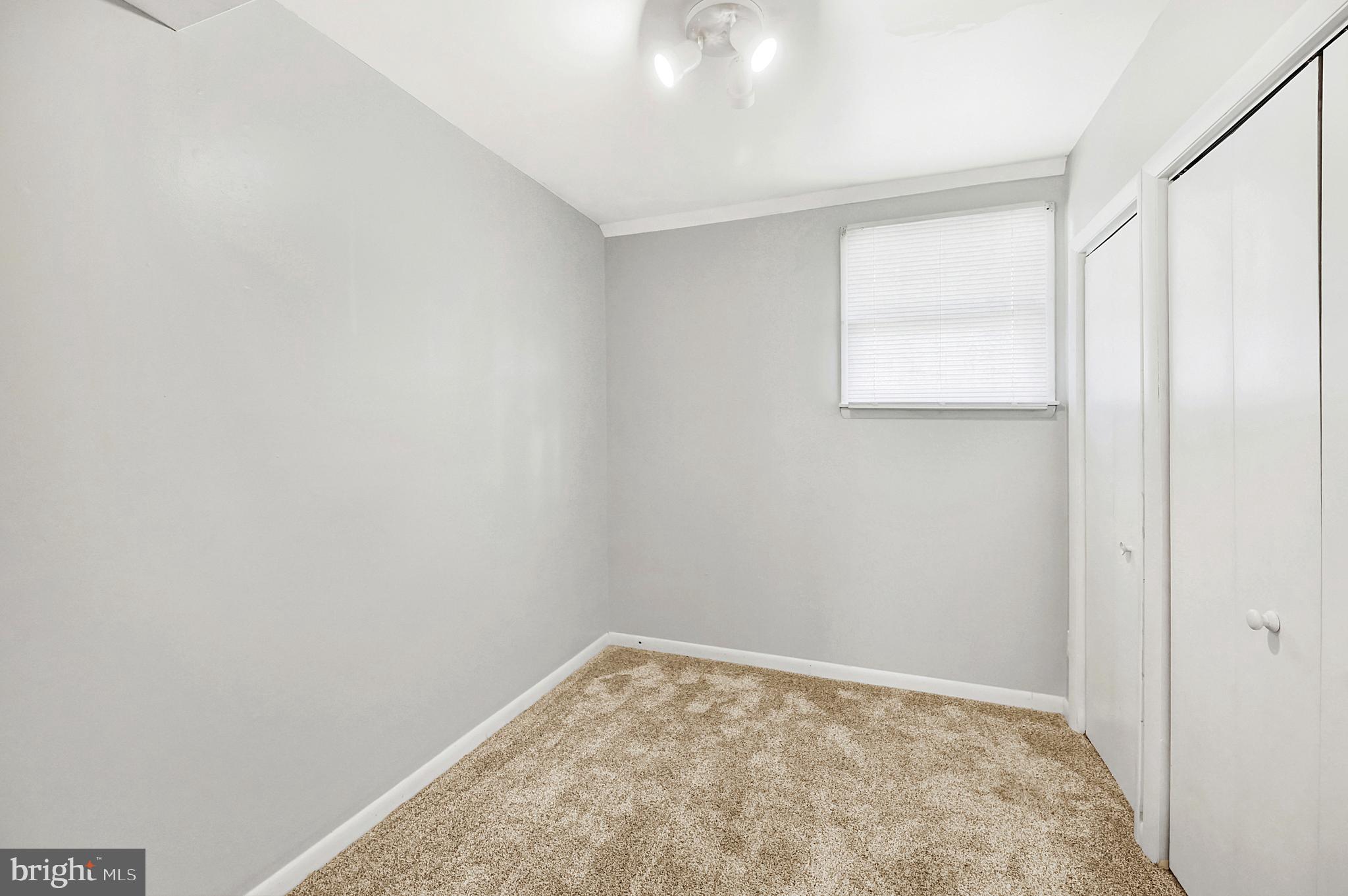 GRAY MOUNT - Residential